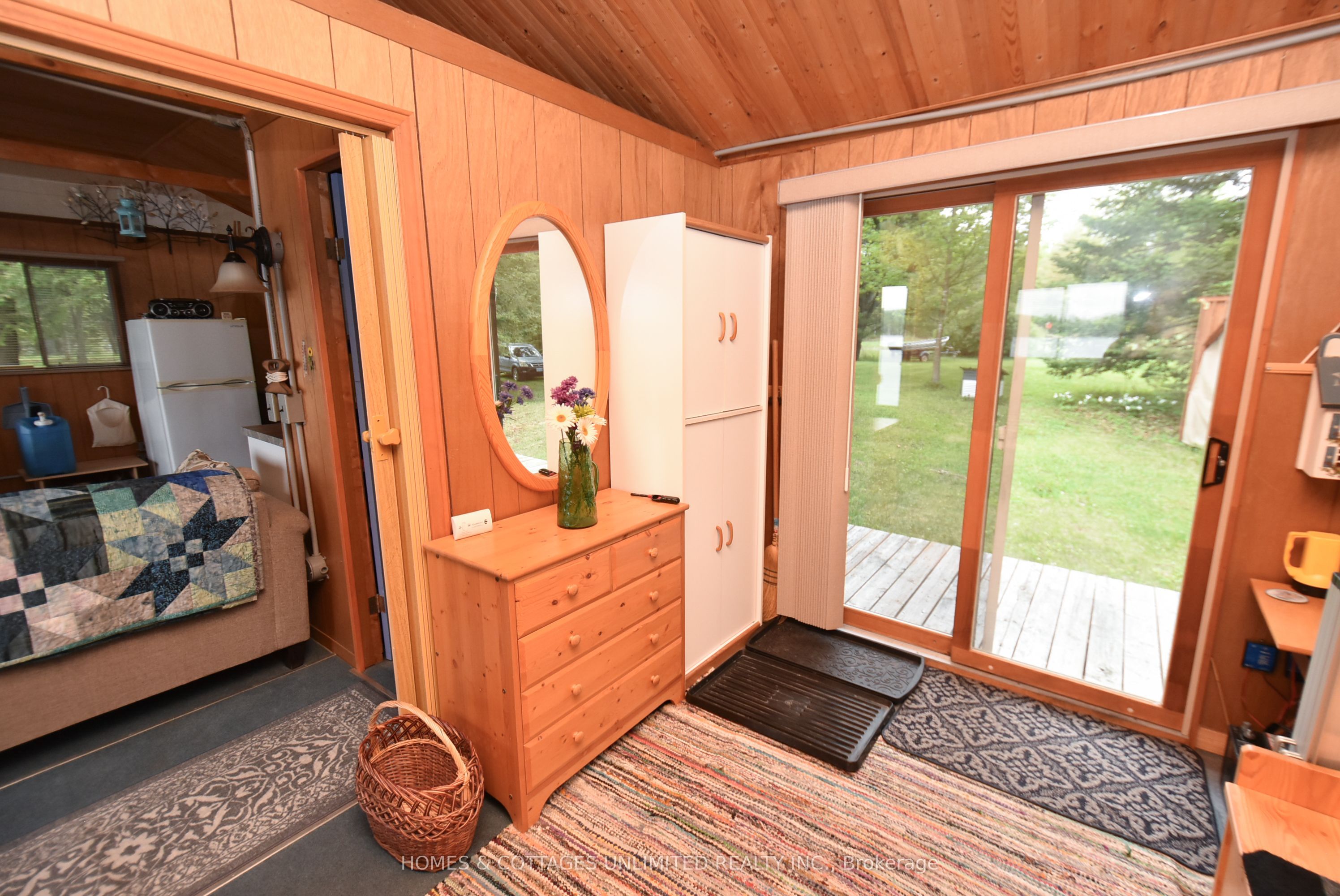 2102 Clyde Lake Lane Property Photo 34