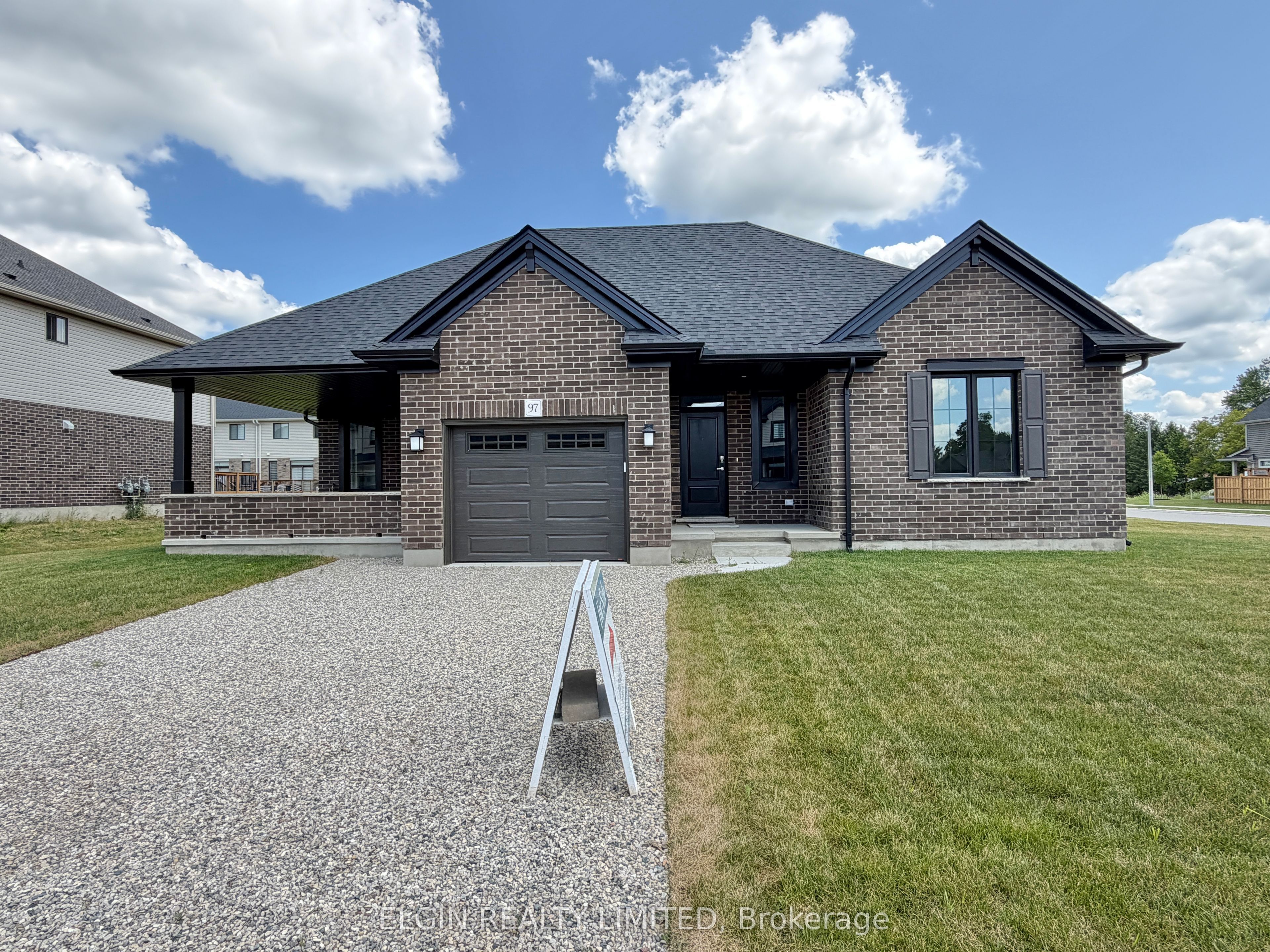 97 Keba Crescent Property Photo 1