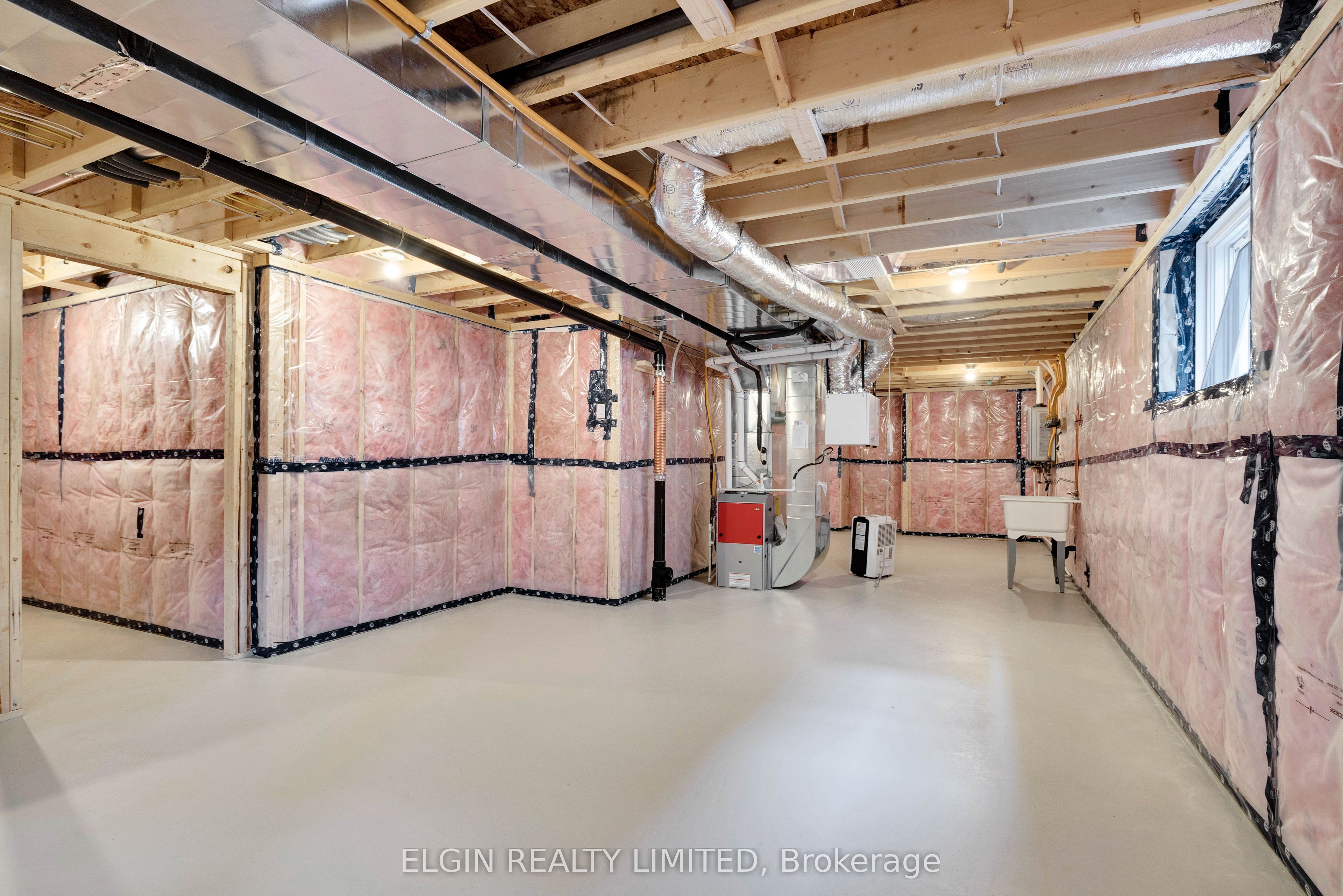 97 Keba Crescent Property Photo 32