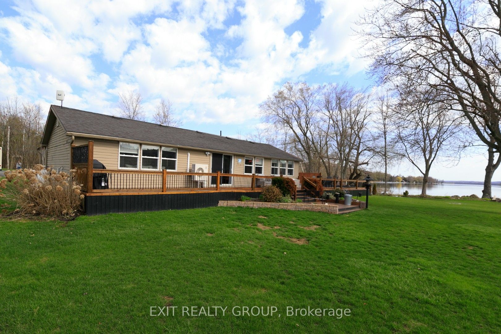 21 Prior Lane Property Photo 1