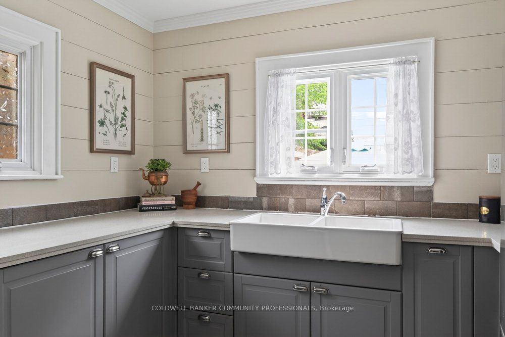 403 Broad Street E Property Photo 18
