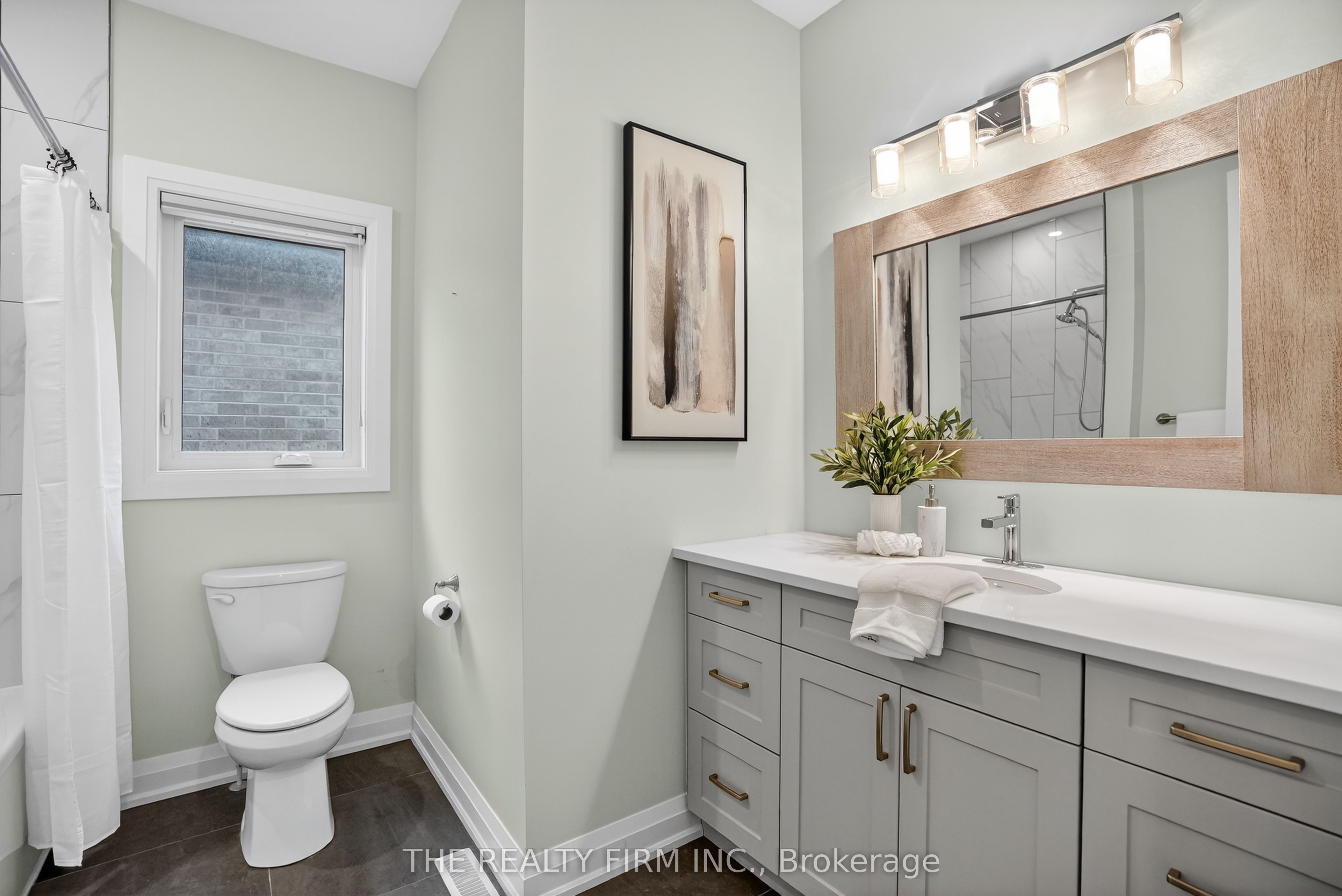 383 Daventry Way 8 Property Photo 22