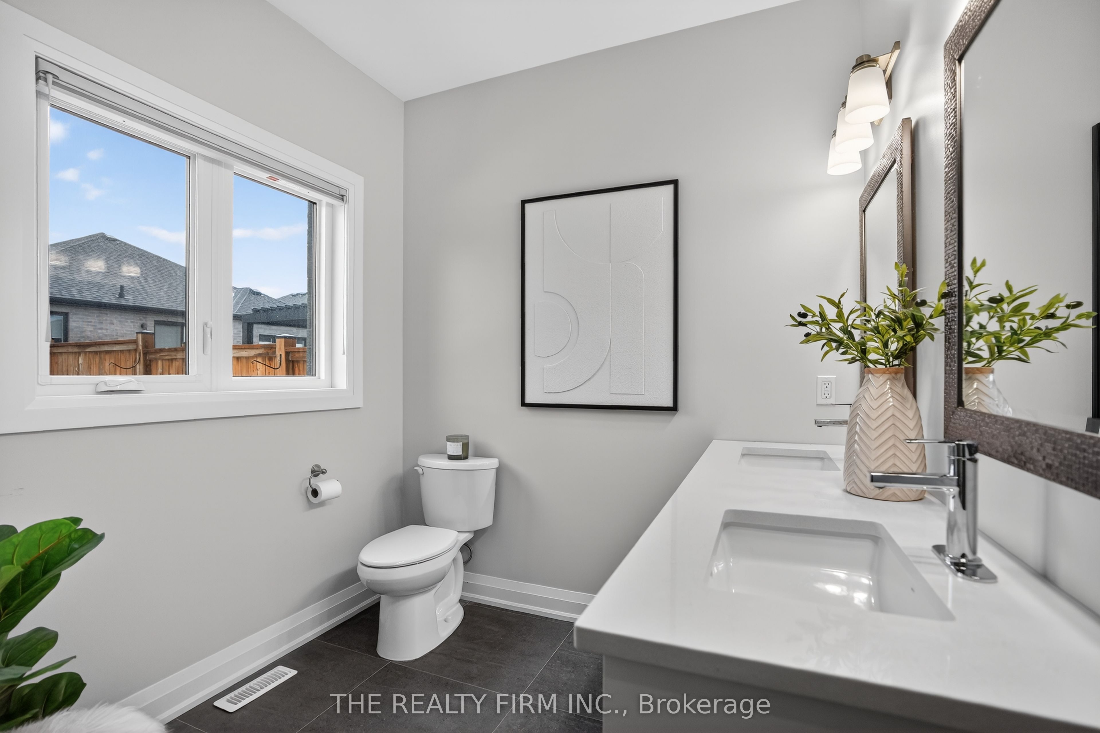 383 Daventry Way 8 Property Photo 29