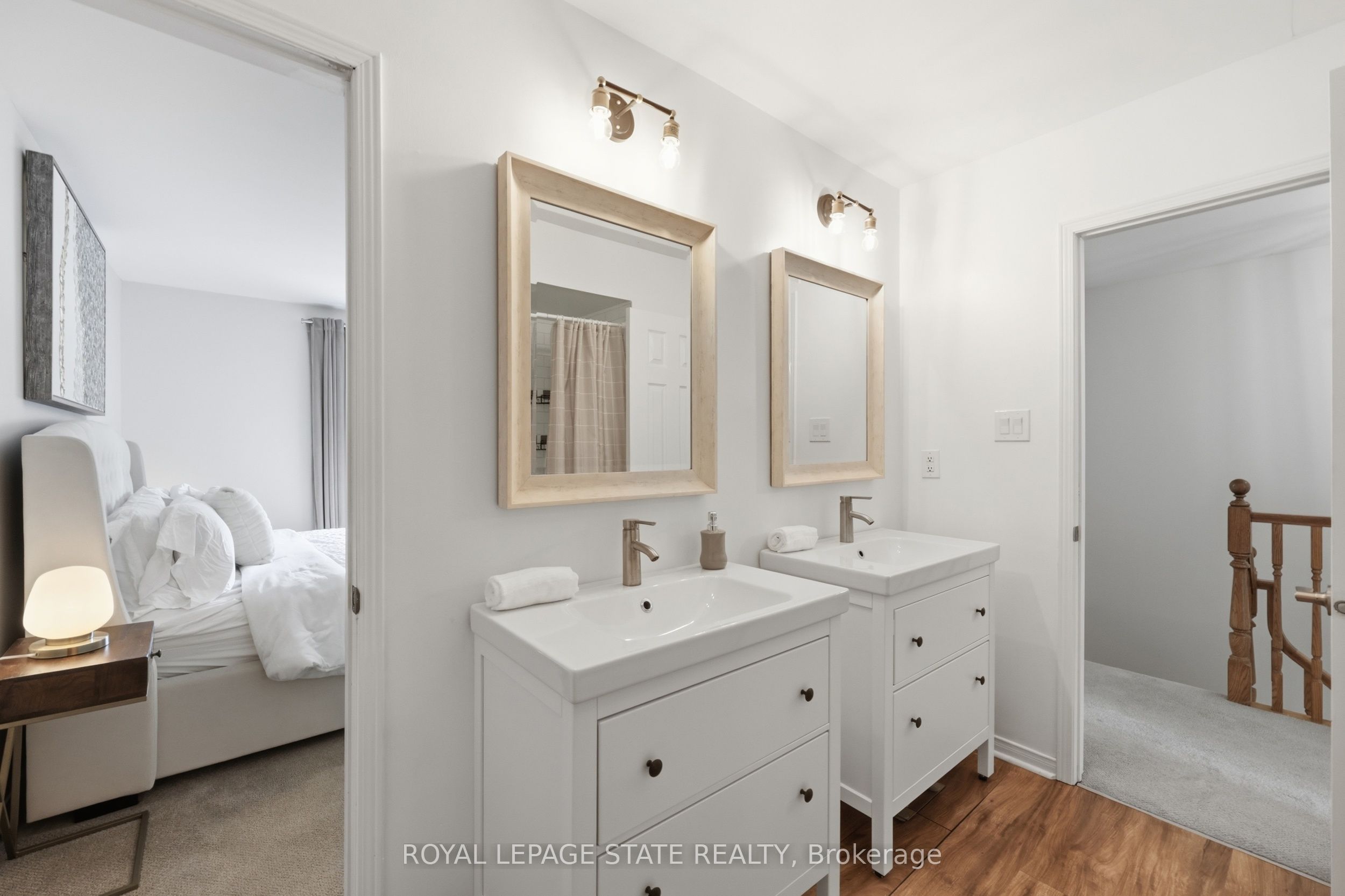 10 Davidson Boulevard 24 Property Photo 25
