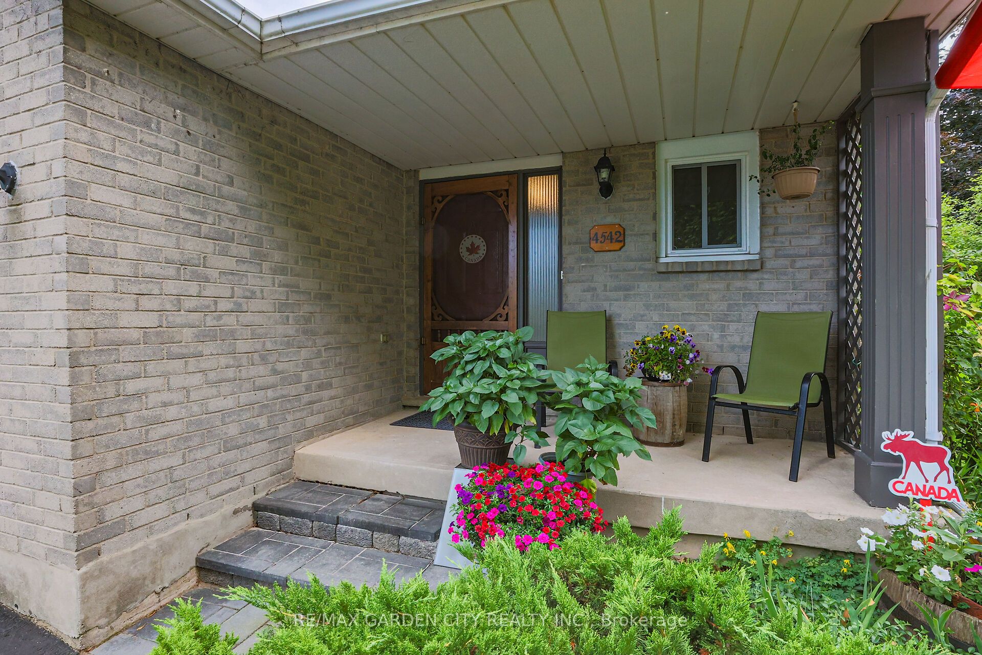 4542 Ivy Gardens Crescent Property Photo 22