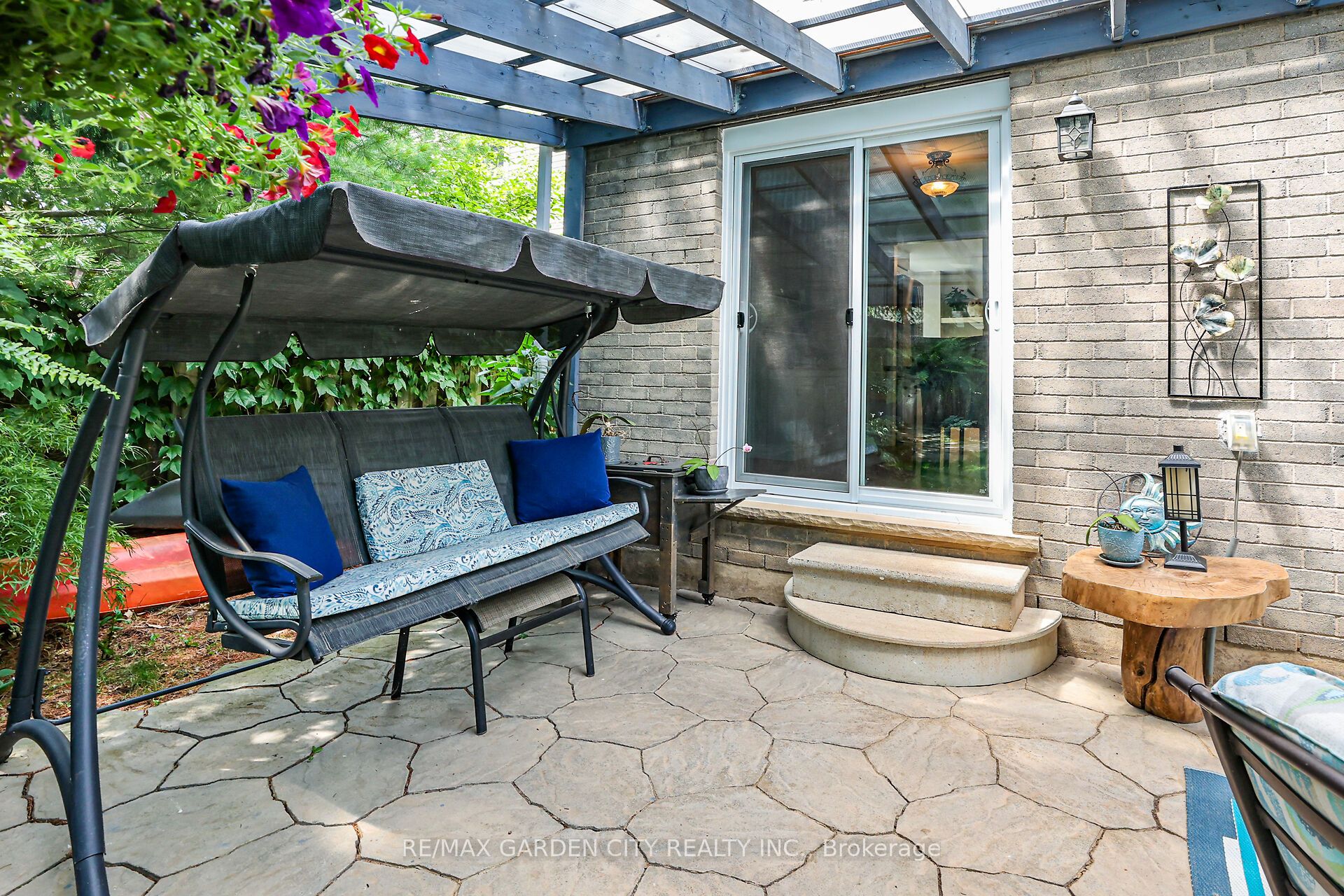 4542 Ivy Gardens Crescent Property Photo 25