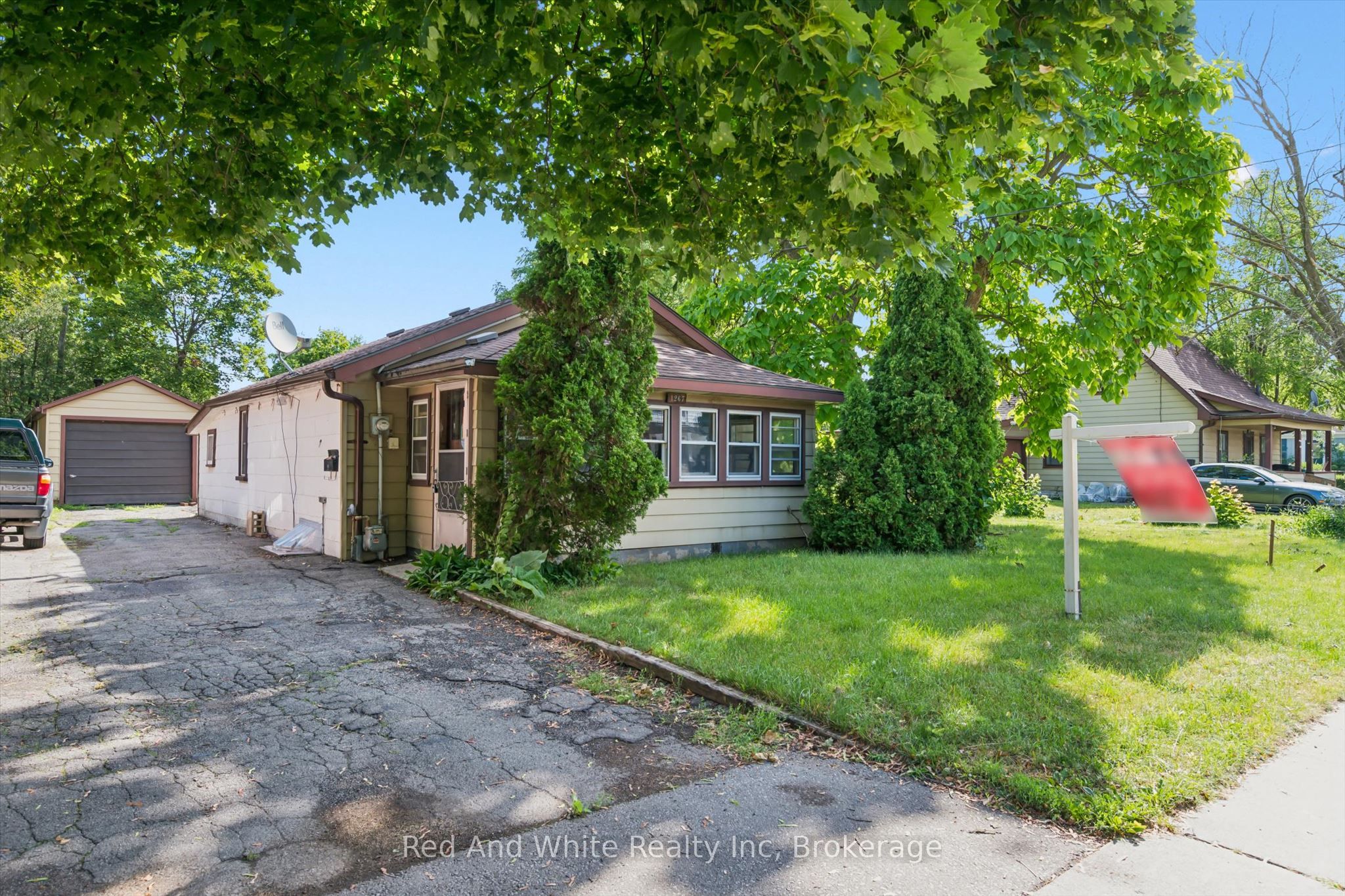 1267 Hamilton Street Property Photo 2