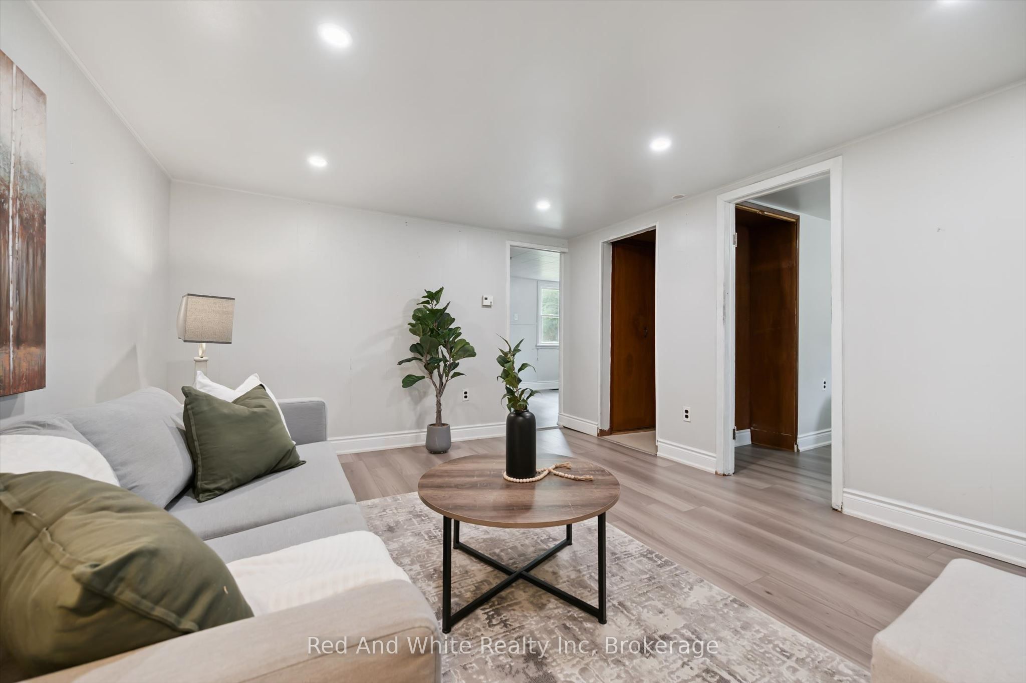 1267 Hamilton Street Property Photo 5