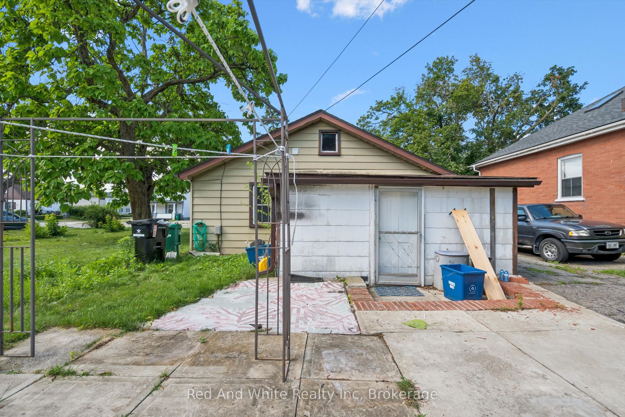 1267 Hamilton Street Property Photo 13