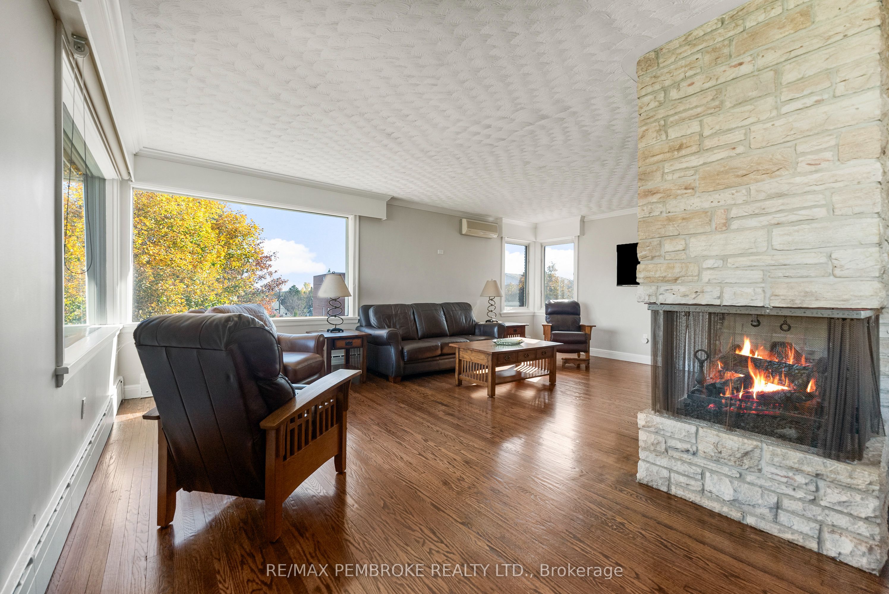 235 Broadview Drive Property Photo 18