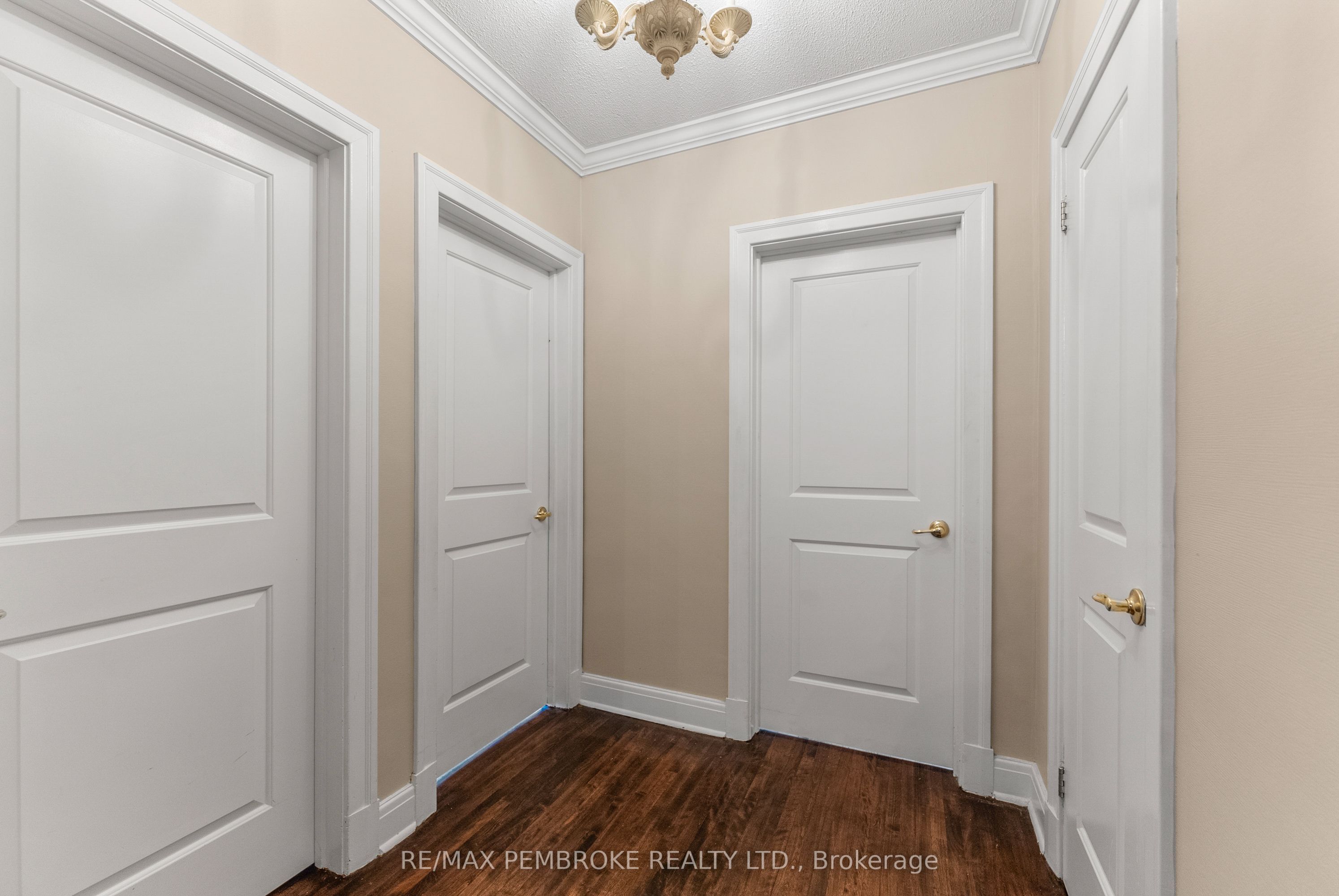 235 Broadview Drive Property Photo 20