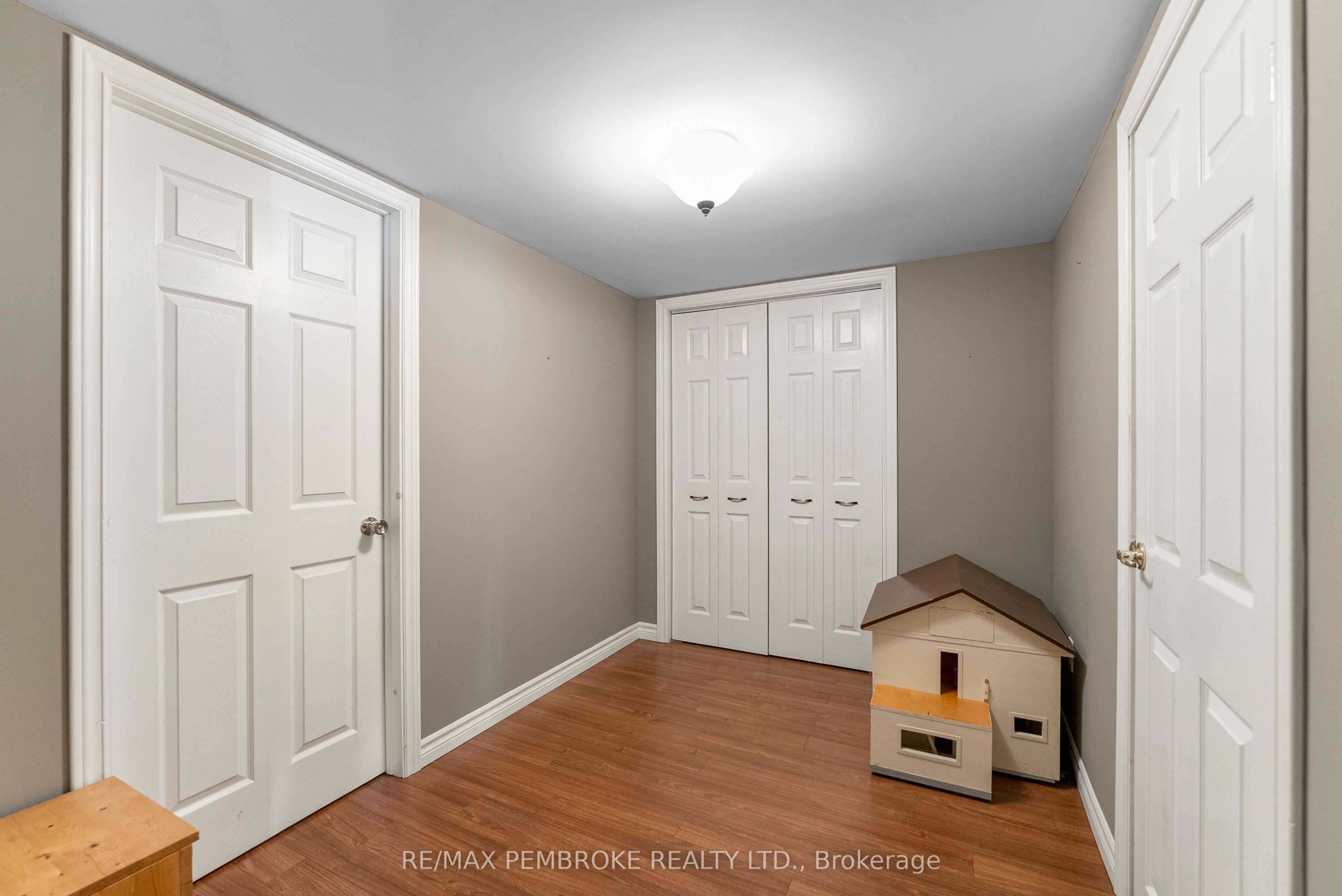 235 Broadview Drive Property Photo 31