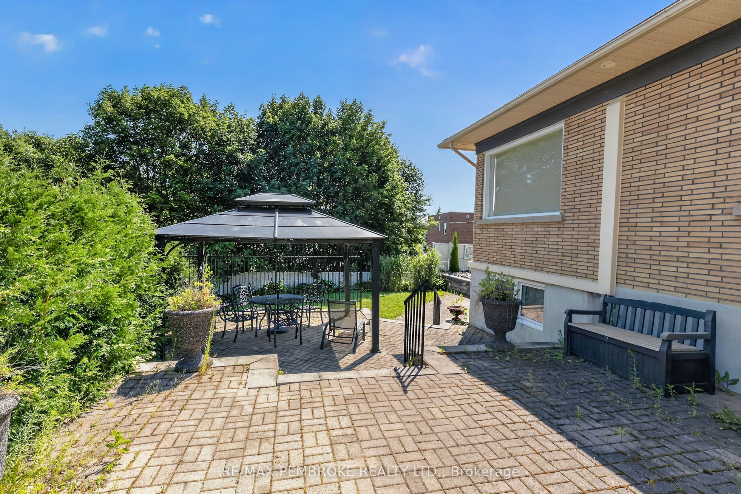 235 Broadview Drive Property Photo 39
