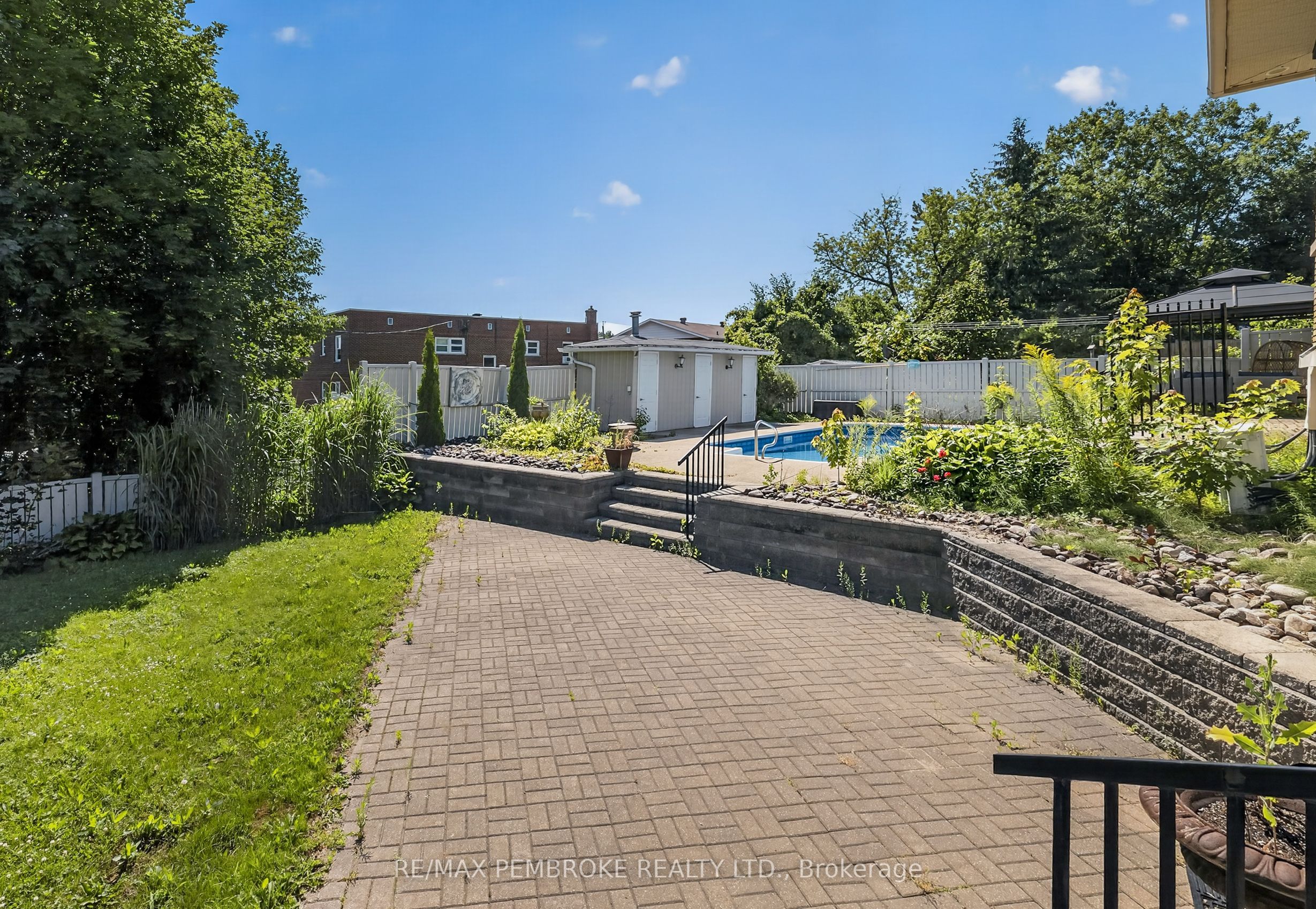 235 Broadview Drive Property Photo 40