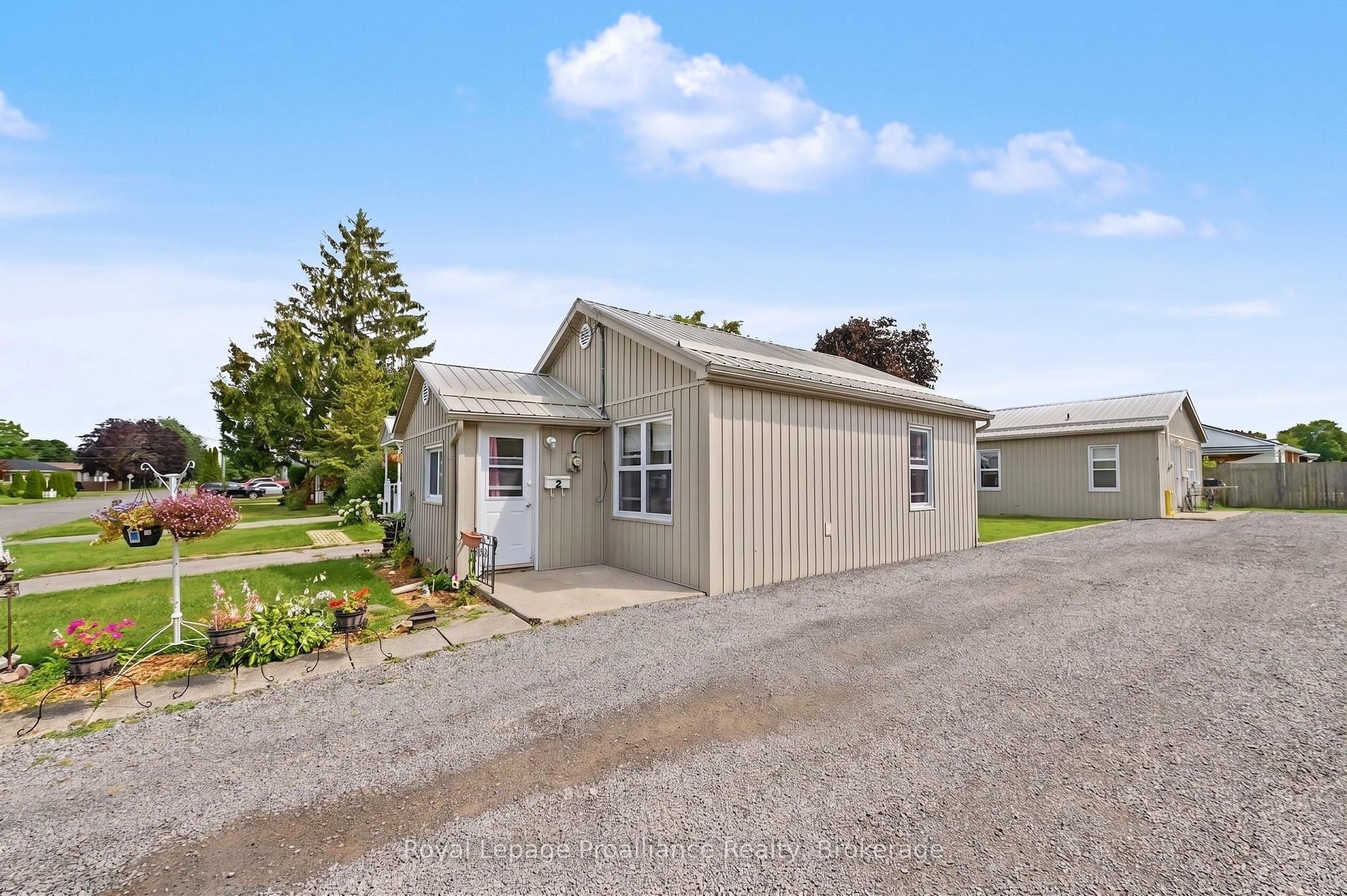 1 Property Photo 5