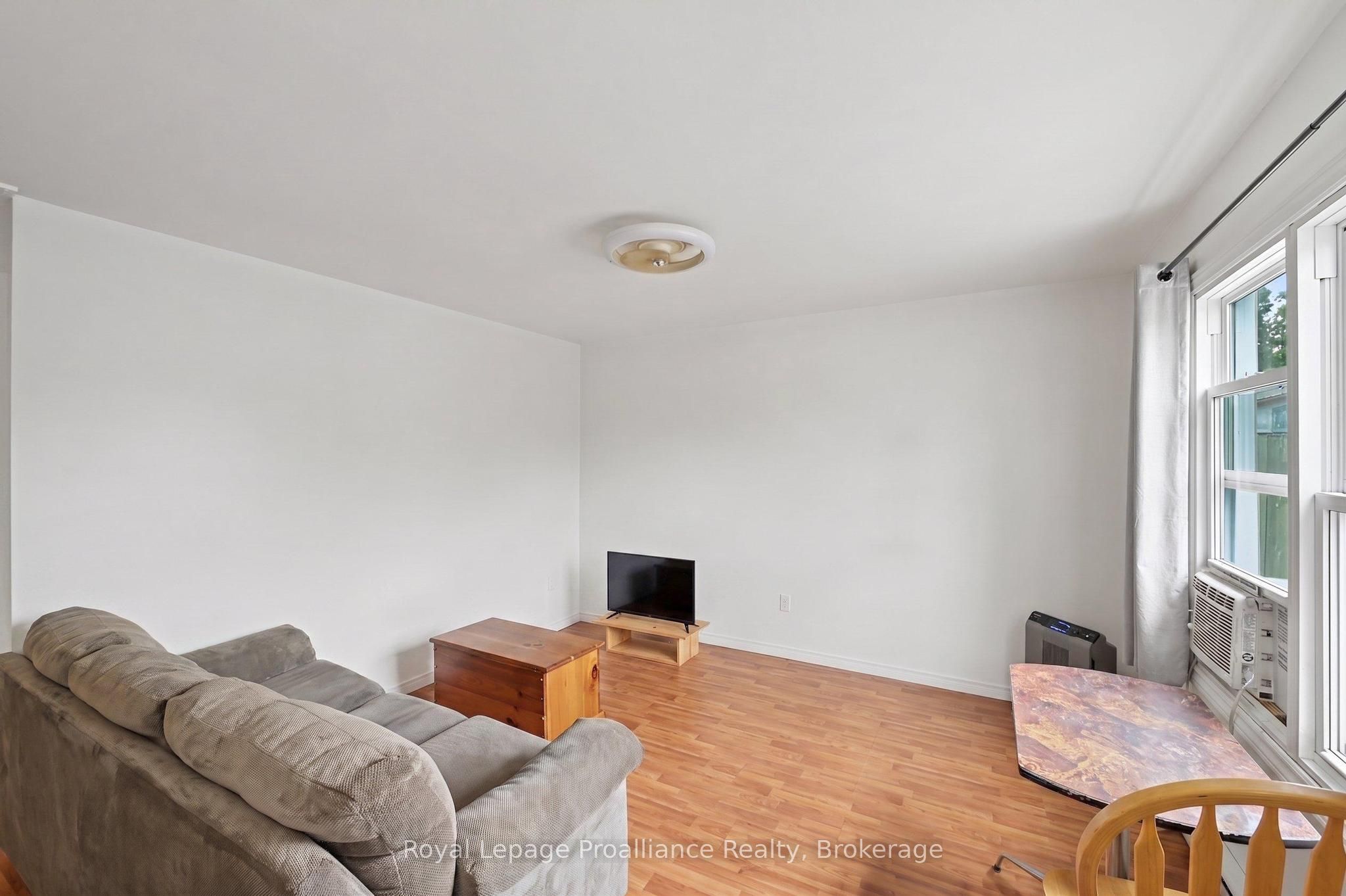 1 Property Photo 7