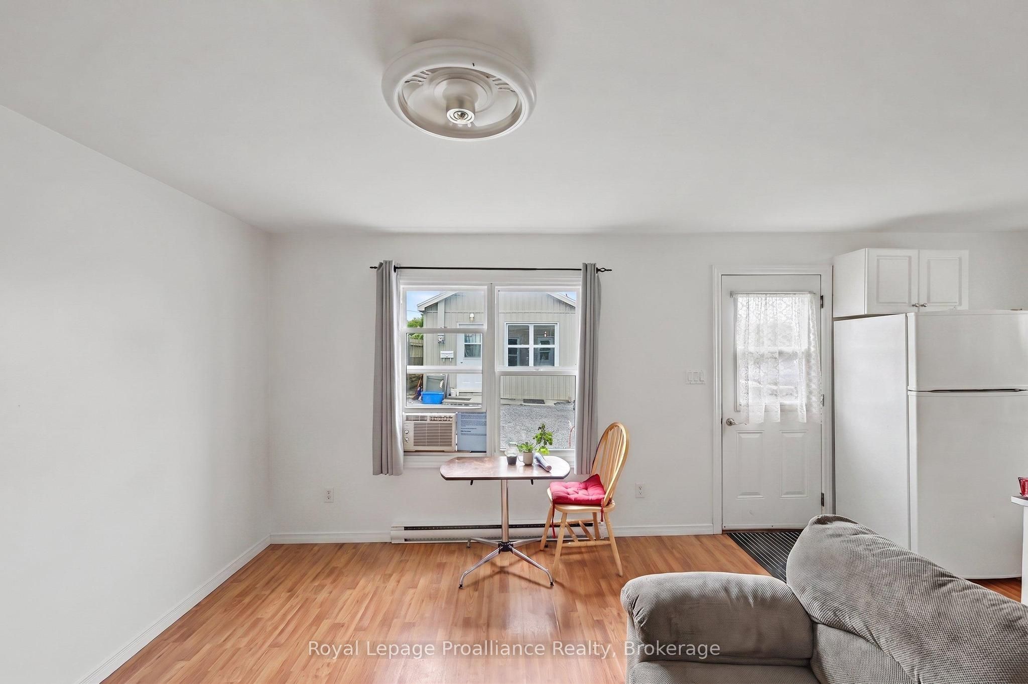 1 Property Photo 10