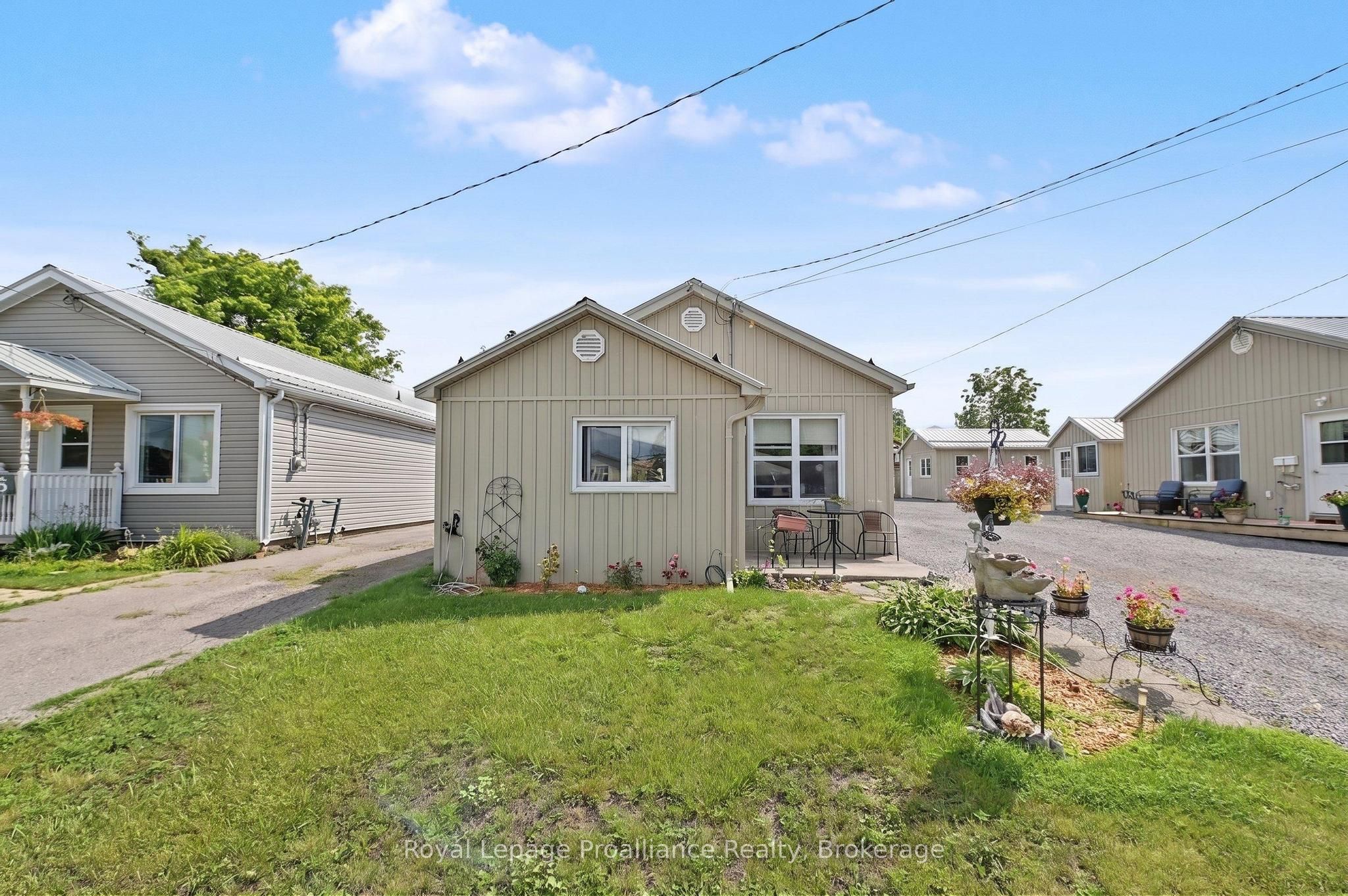 1 Property Photo 17