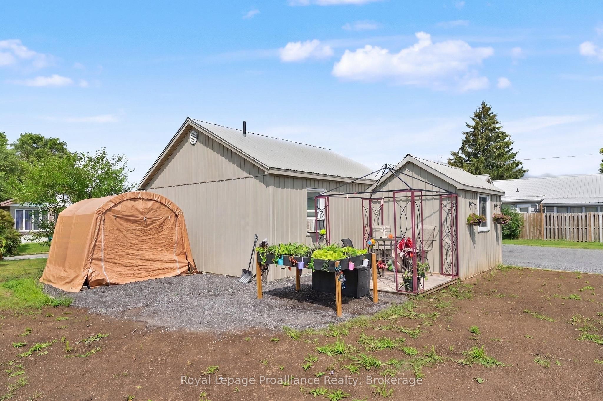 1 Property Photo 20