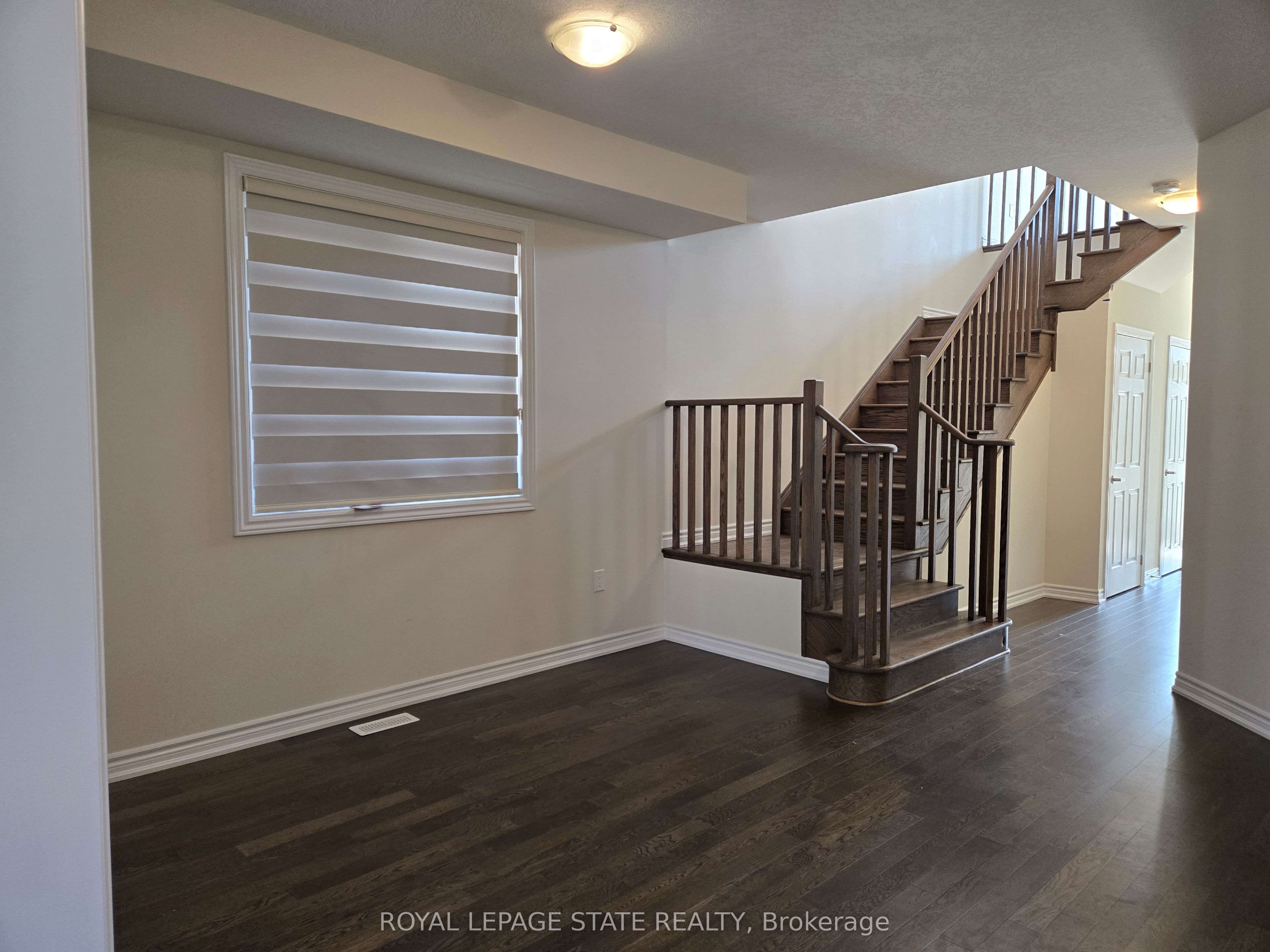 395 Barker Parkway Property Photo 10