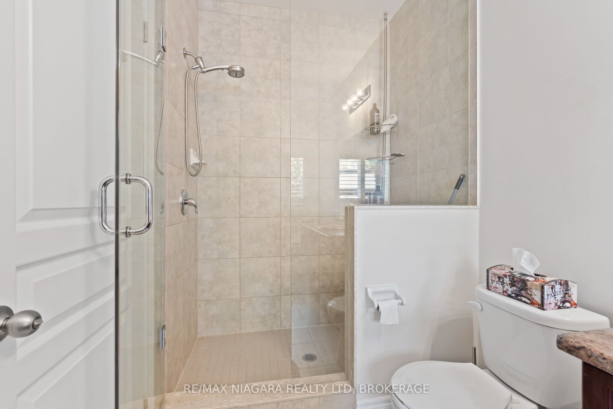 4385 Cinnamon Grove Property Photo 17