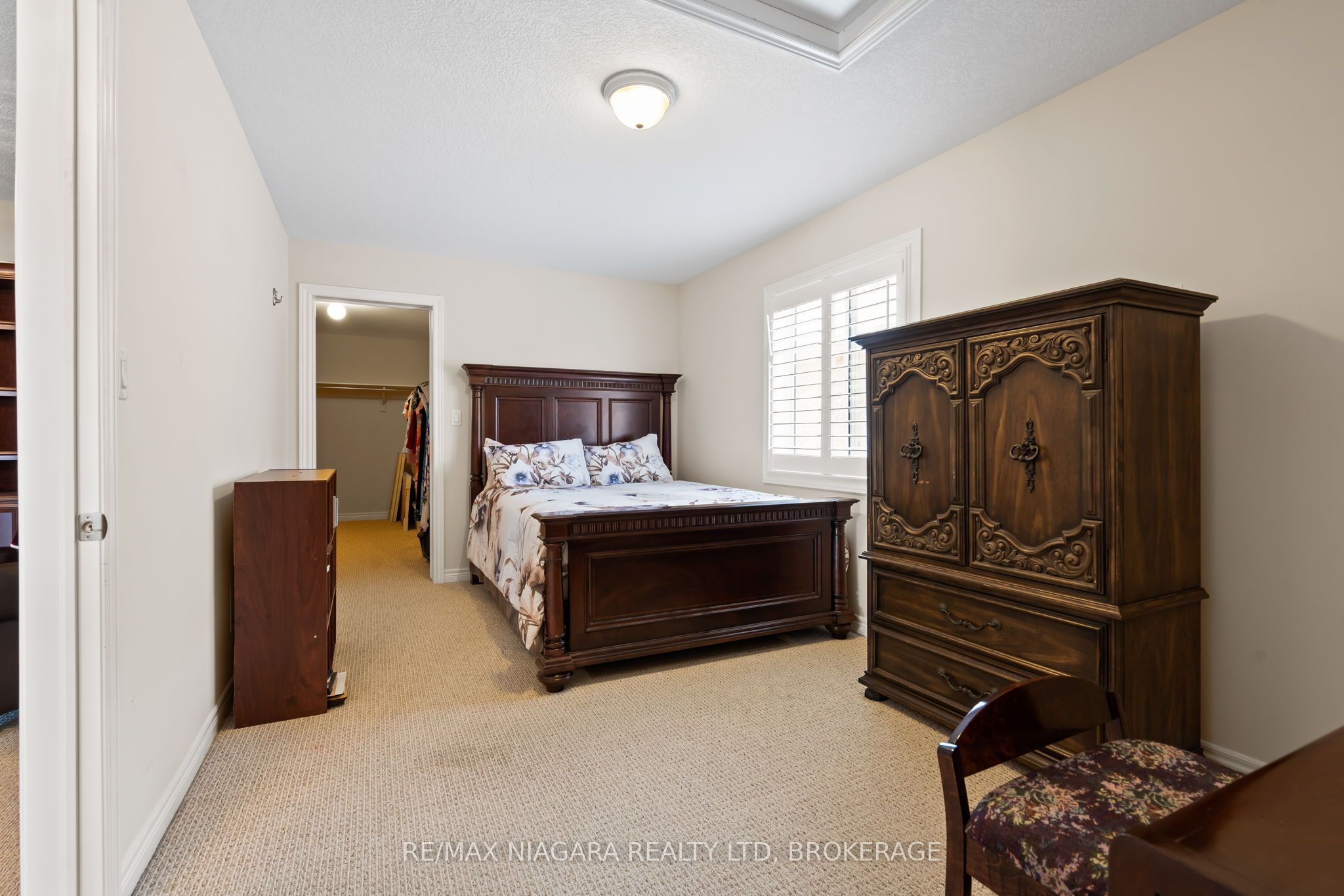 4385 Cinnamon Grove Property Photo 24