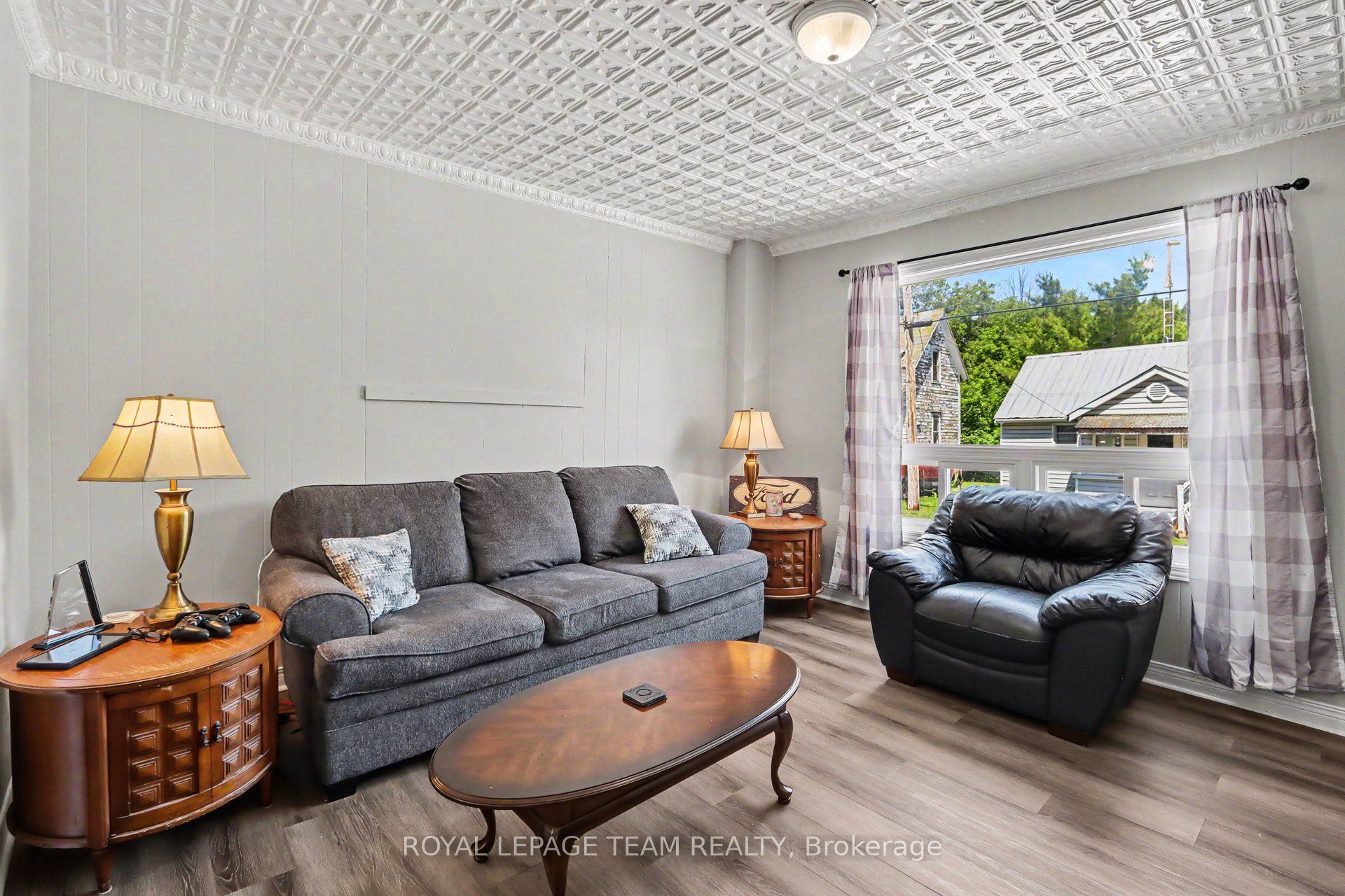 10486 Clark Road Property Photo 6