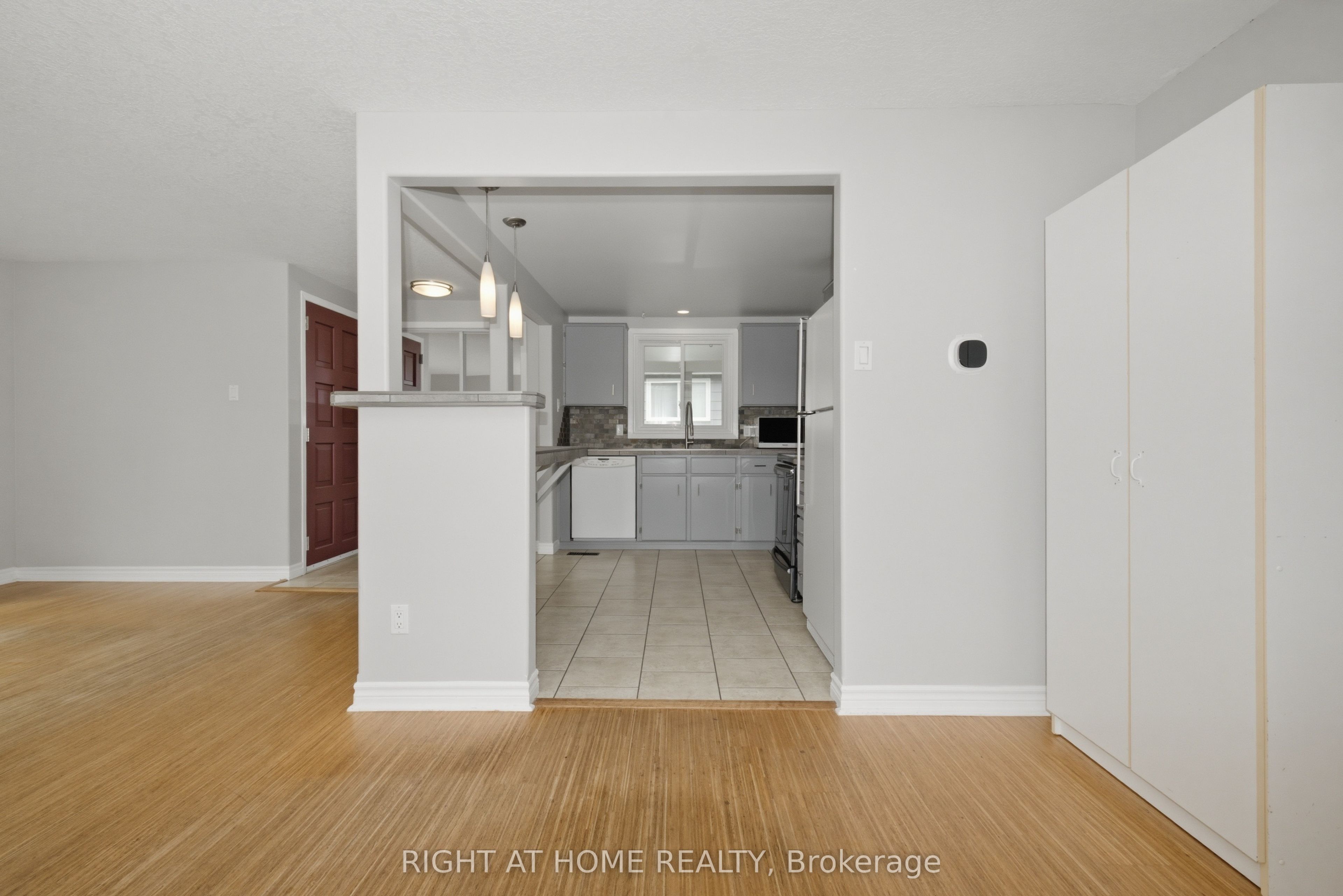 197 Pinedale Drive Property Photo 6