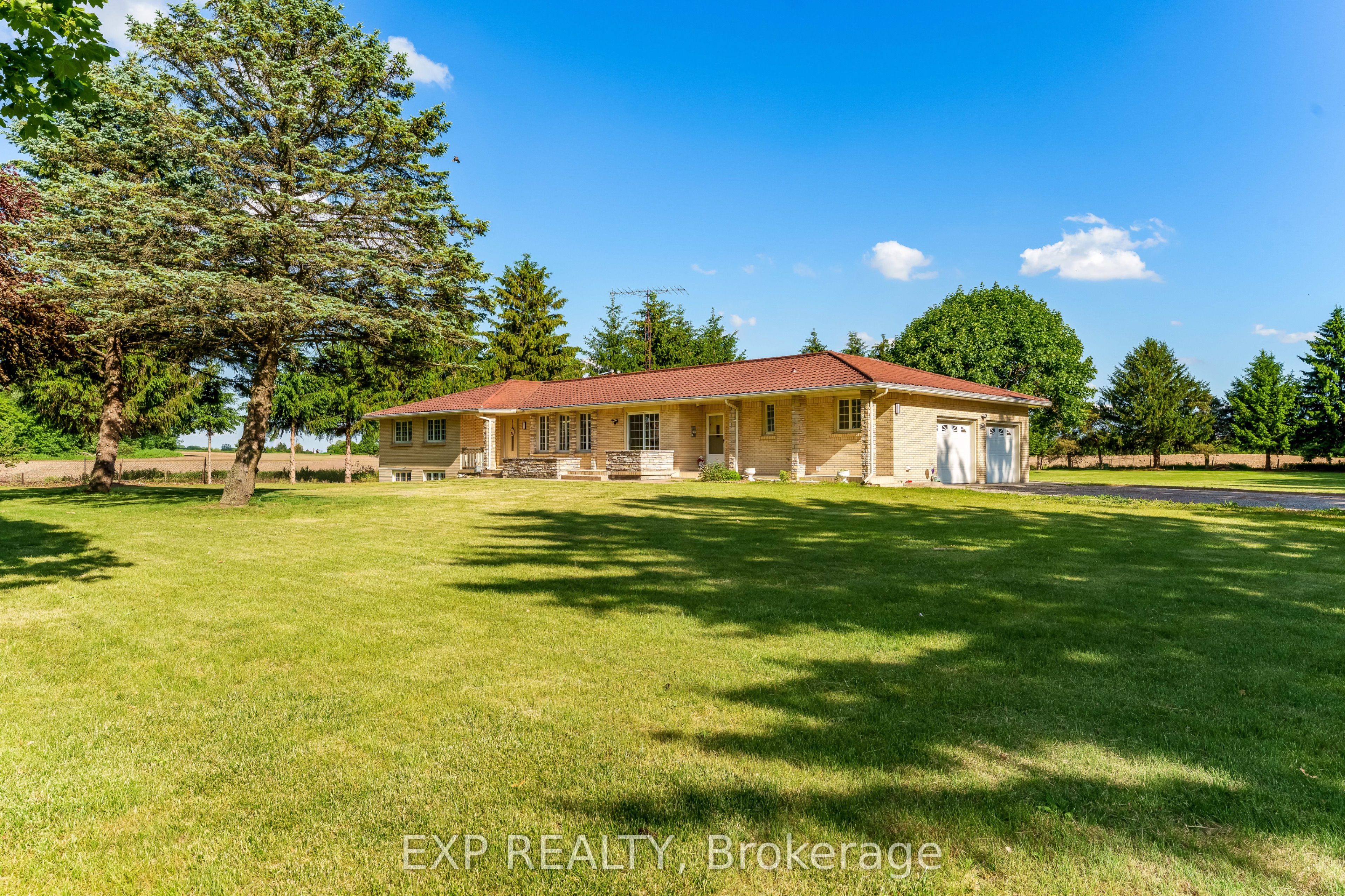 2047 Hamilton Road Property Photo 17