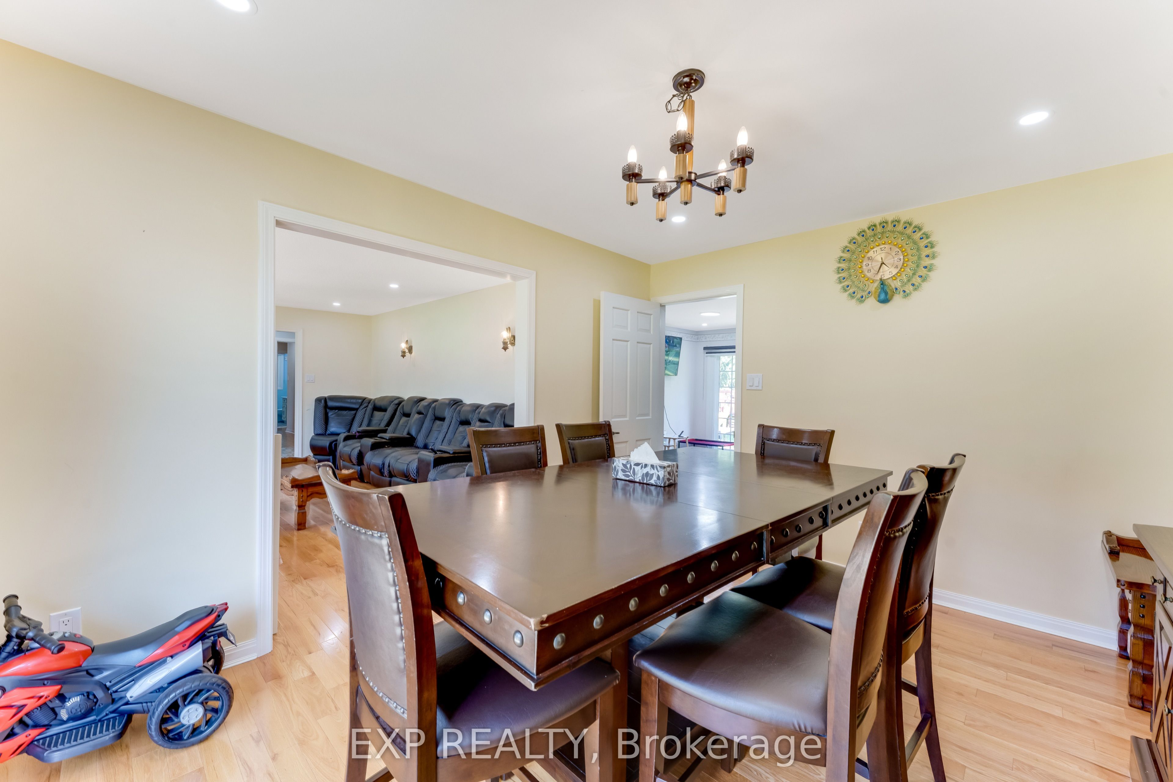 2047 Hamilton Road Property Photo 32