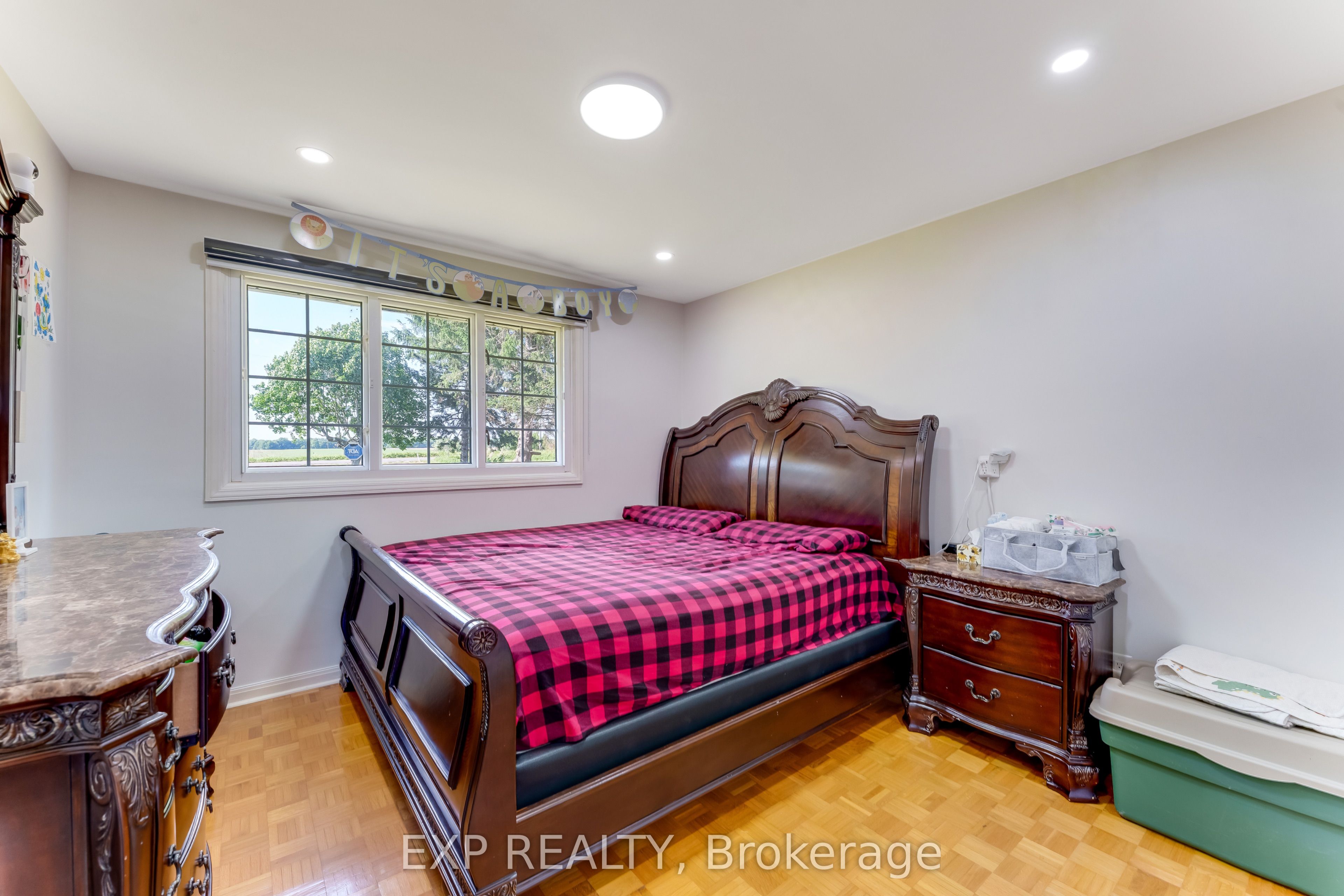 2047 Hamilton Road Property Photo 35