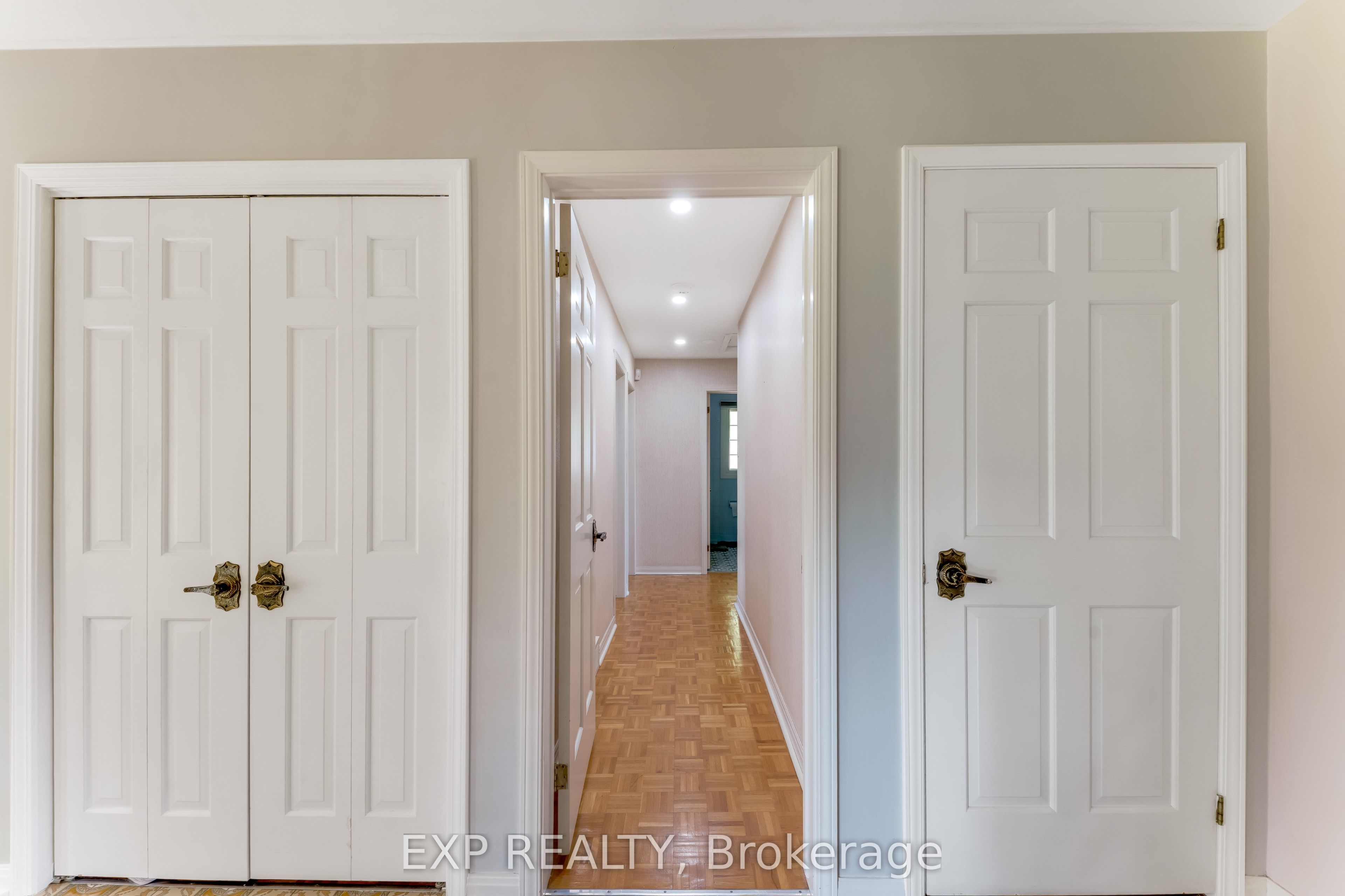 2047 Hamilton Road Property Photo 44