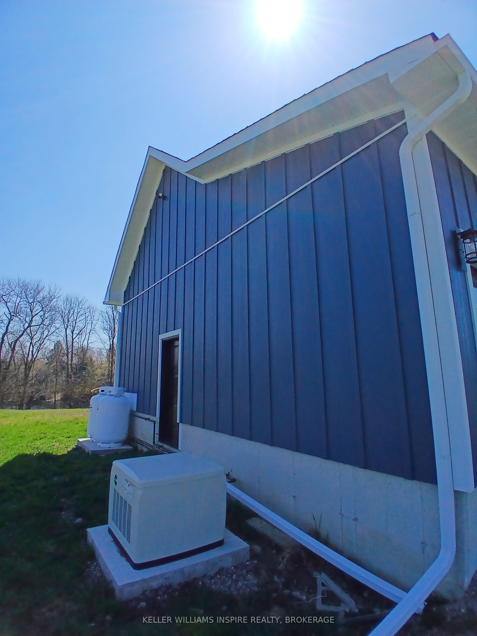 939 Sheffield Lane Property Photo 19