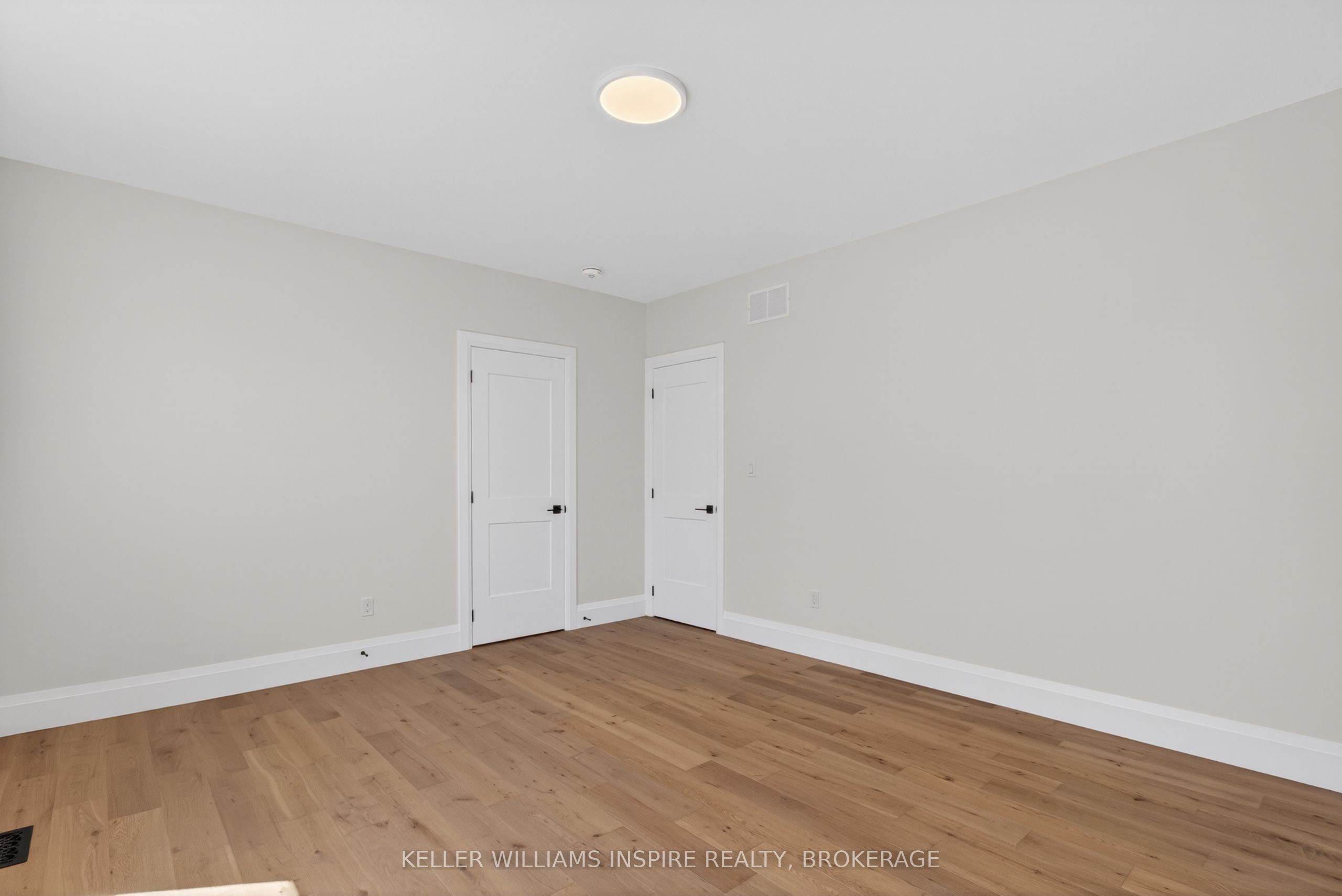939 Sheffield Lane Property Photo 43