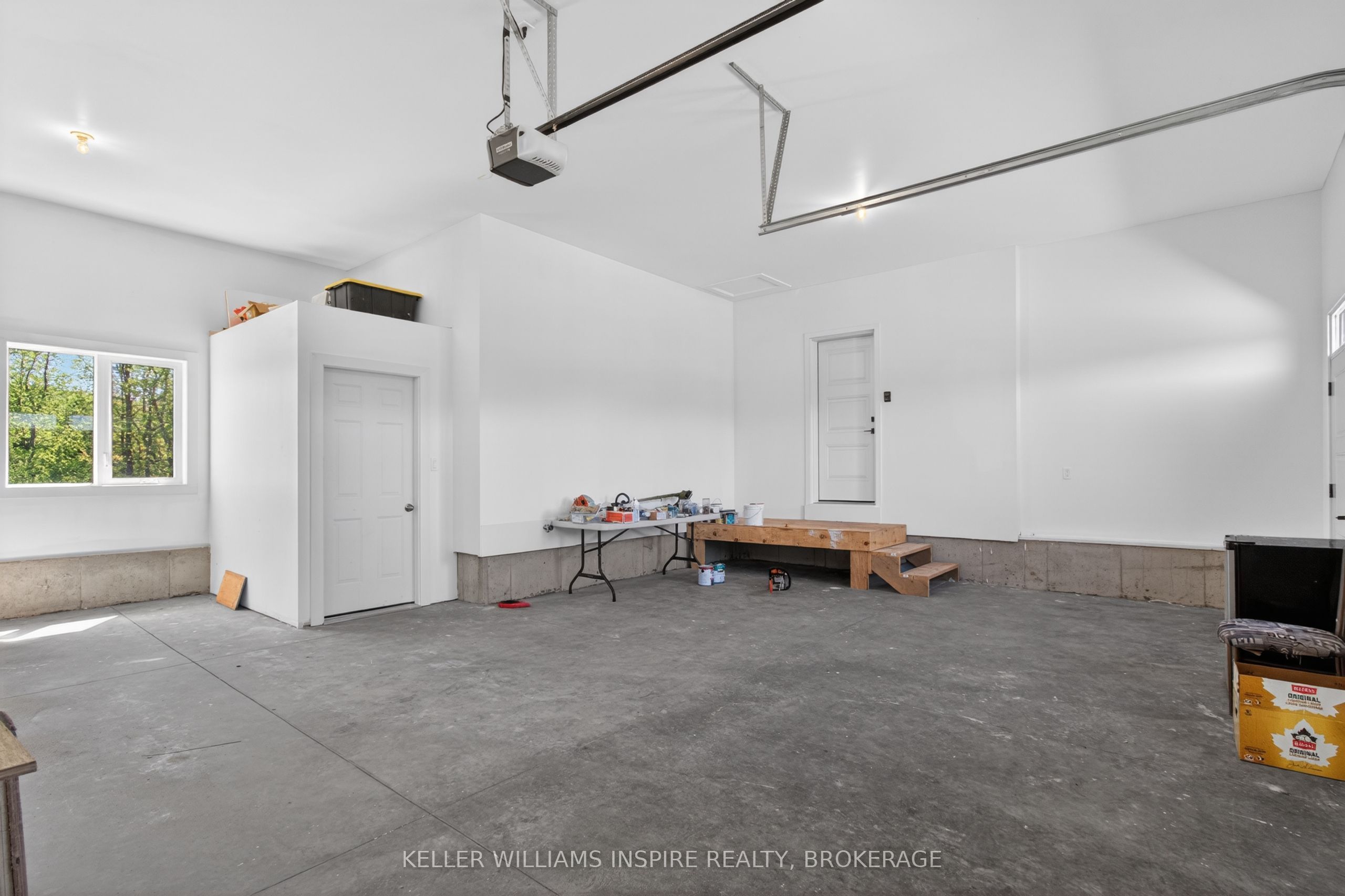 939 Sheffield Lane Property Photo 45