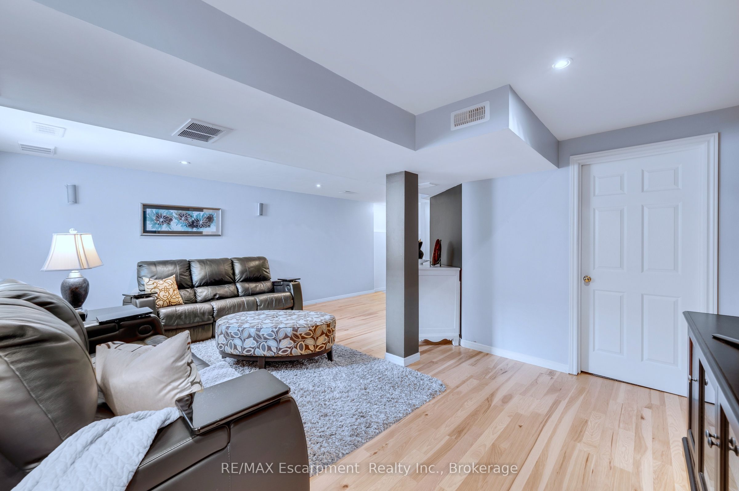 117 Frances Avenue Property Photo 33