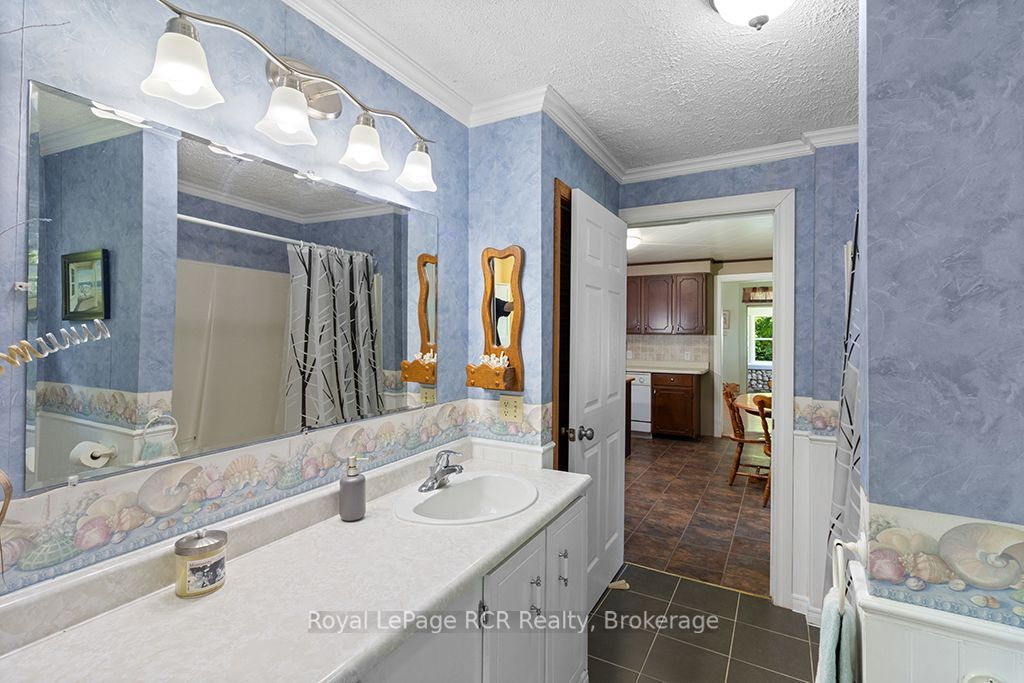 680210 30 Side Road Property Photo 13
