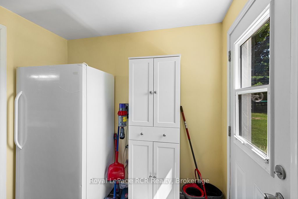 680210 30 Side Road Property Photo 15
