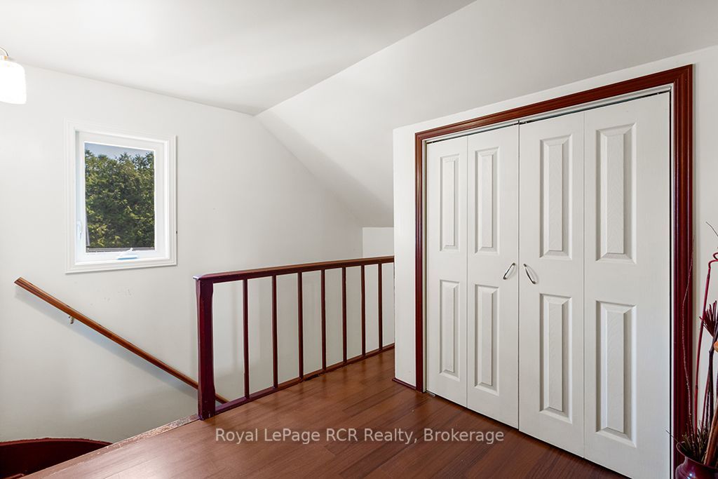 680210 30 Side Road Property Photo 22