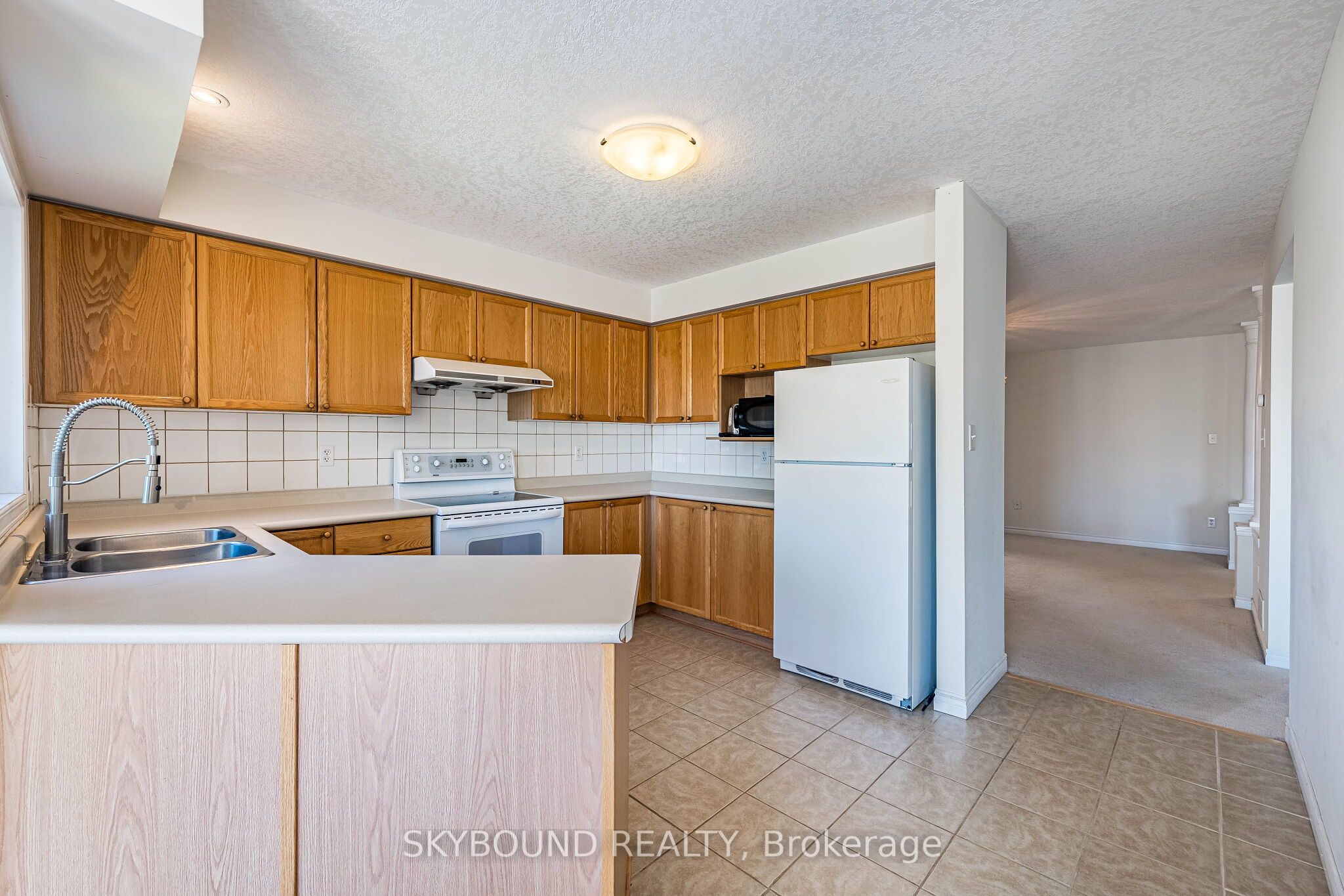 735 Karlsfeld Road Property Photo 17