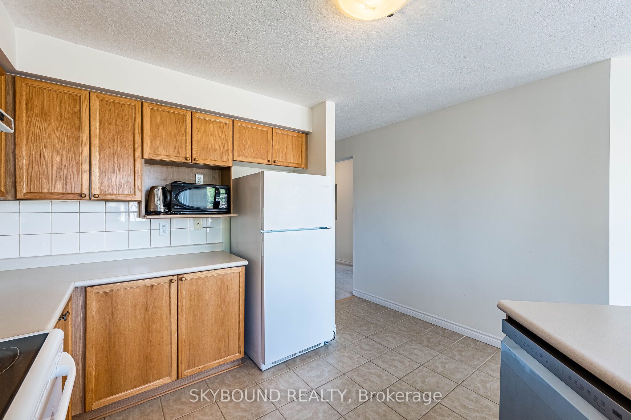 735 Karlsfeld Road Property Photo 22