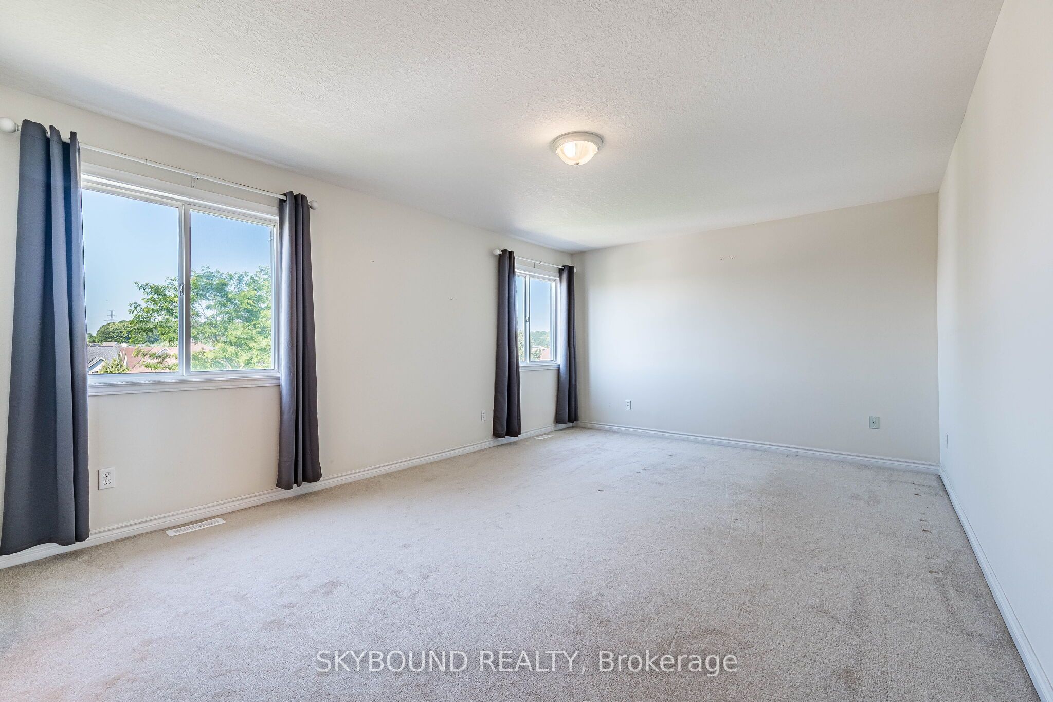 735 Karlsfeld Road Property Photo 27