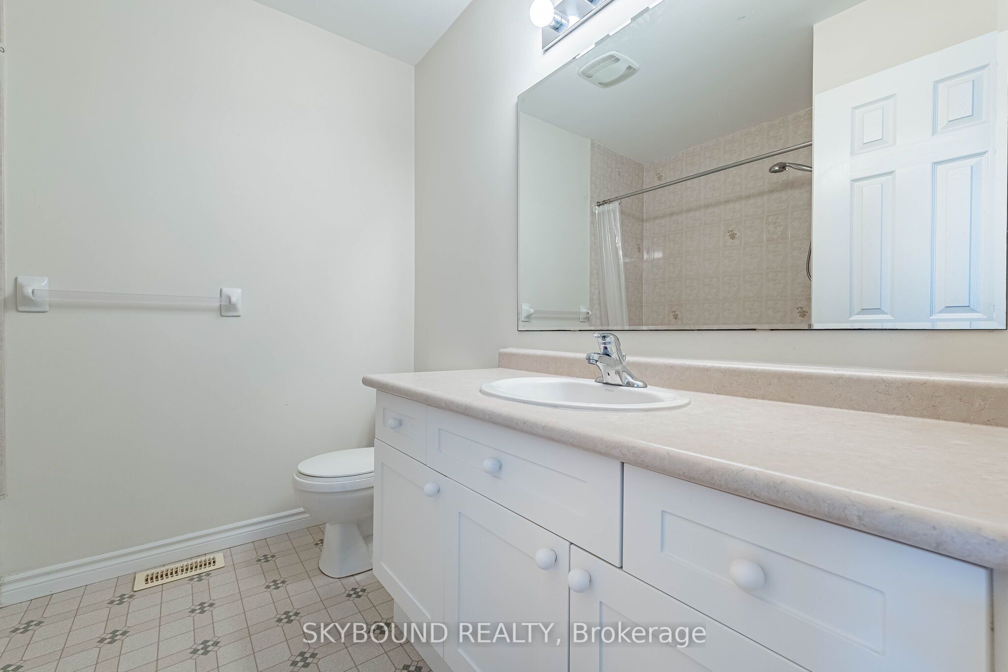 735 Karlsfeld Road Property Photo 37