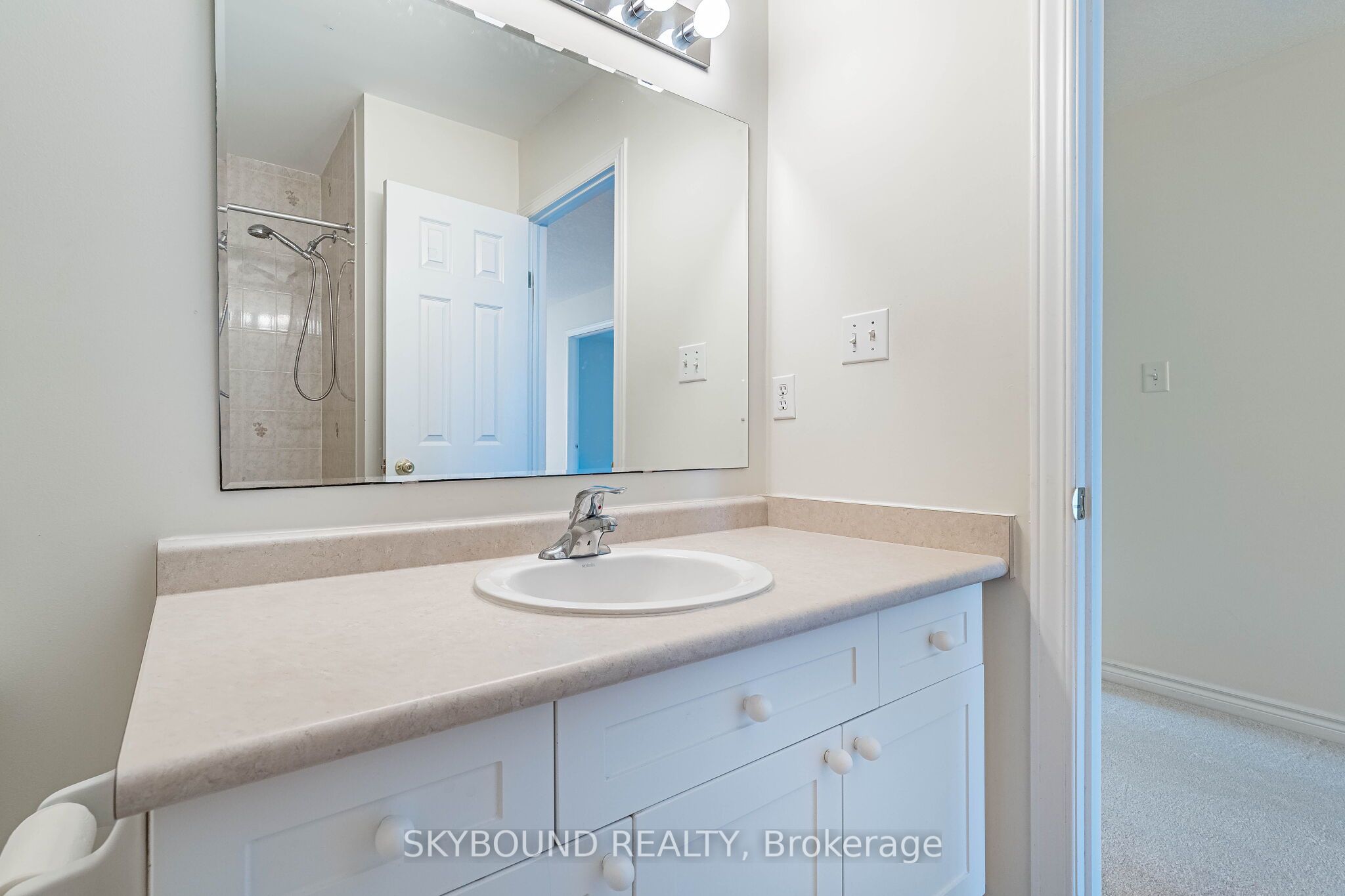 735 Karlsfeld Road Property Photo 39