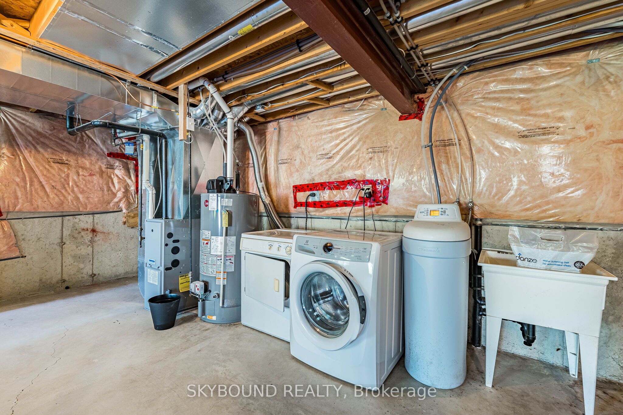 735 Karlsfeld Road Property Photo 45