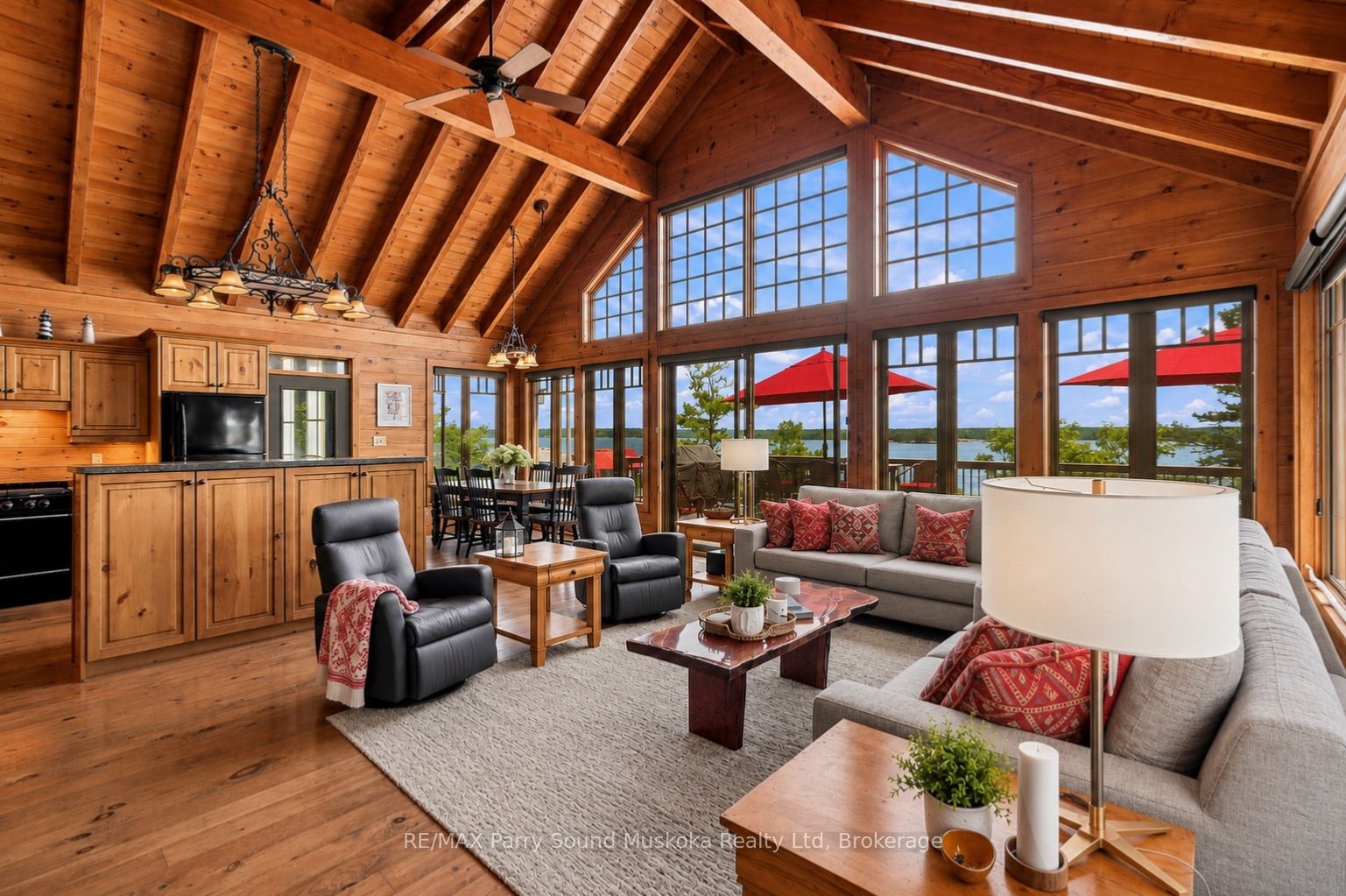 43 15c Island Property Photo 4