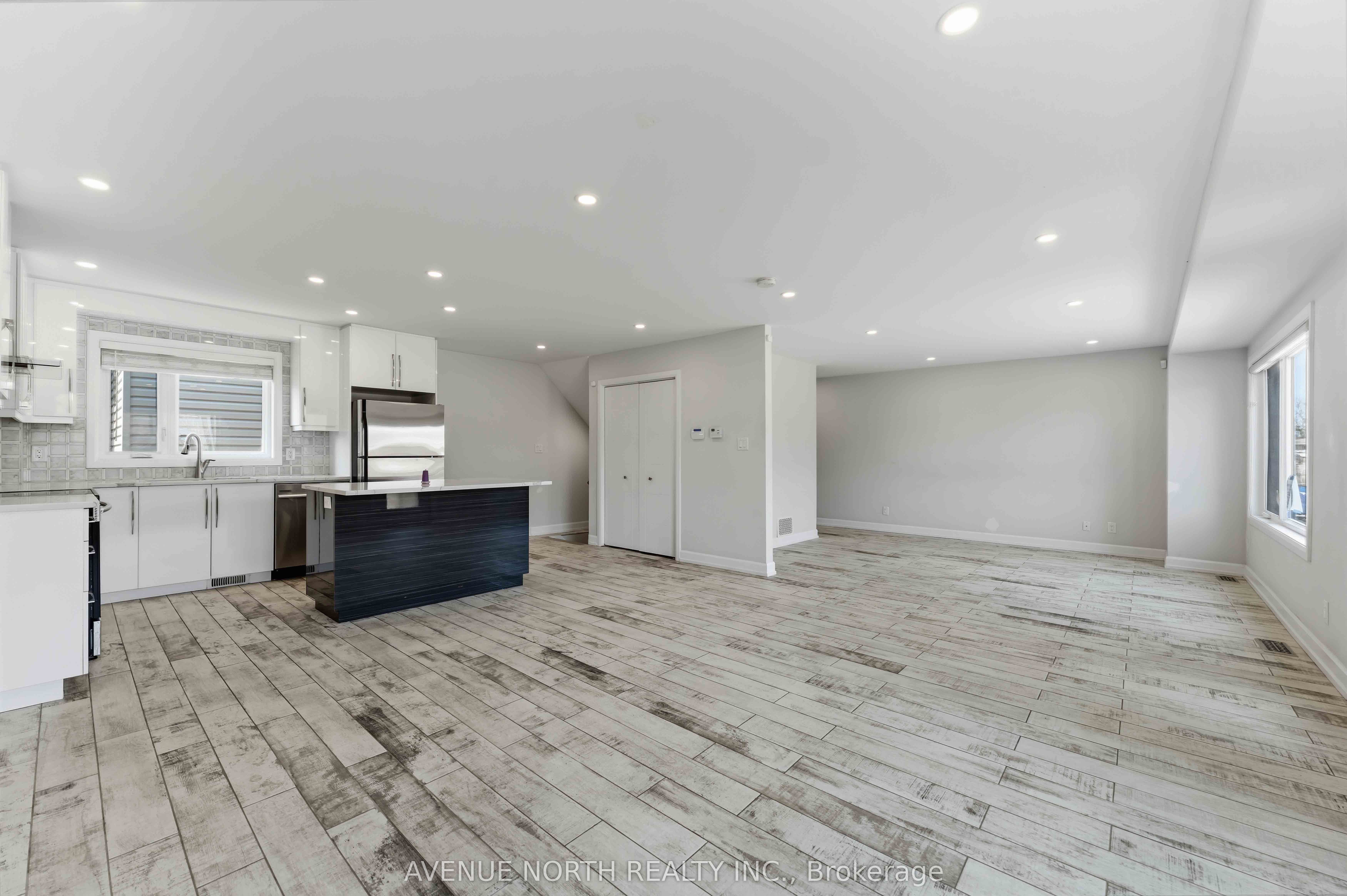 A-2676 Ayers Avenue Property Photo 7