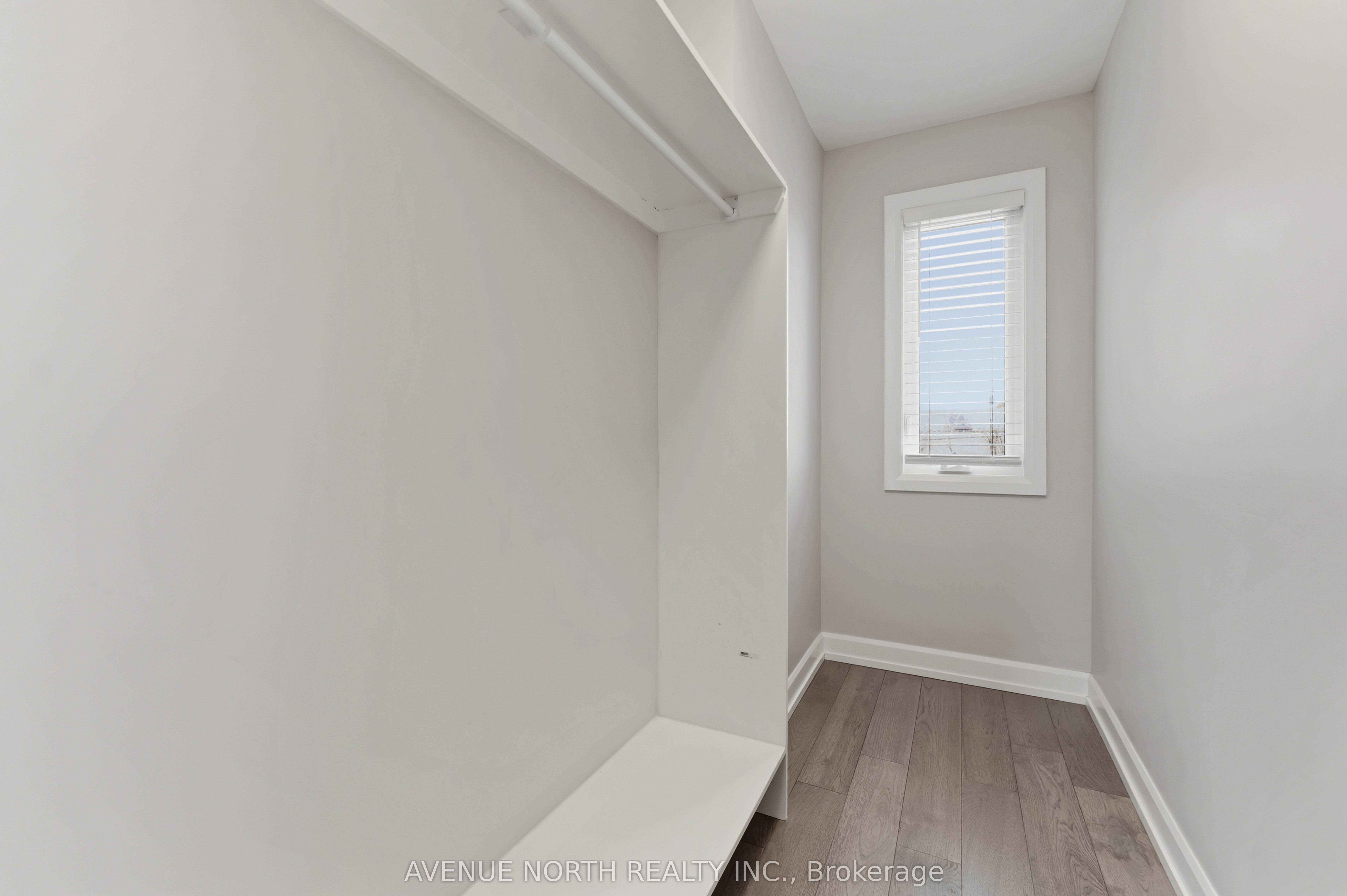 A-2676 Ayers Avenue Property Photo 11
