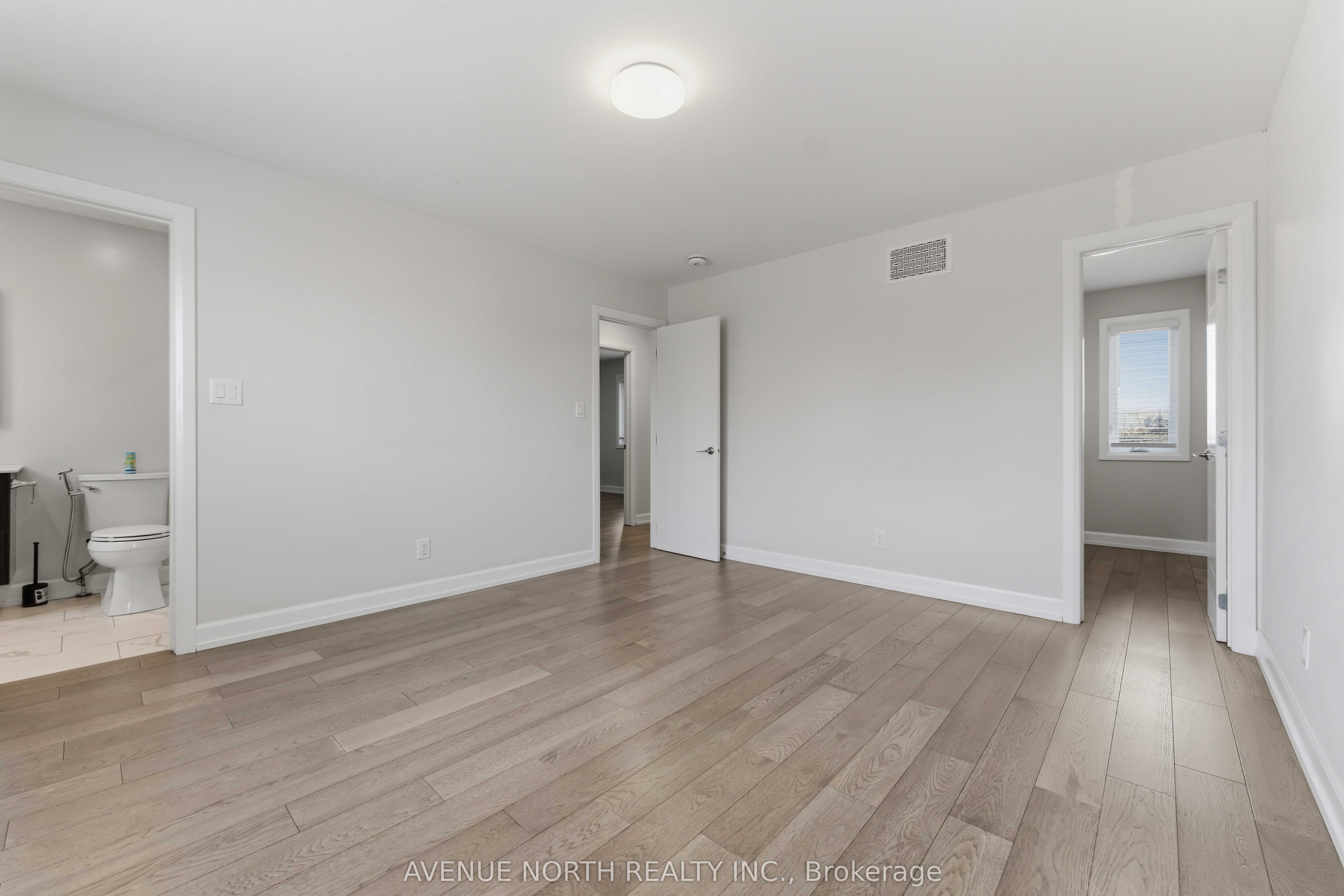 A-2676 Ayers Avenue Property Photo 12