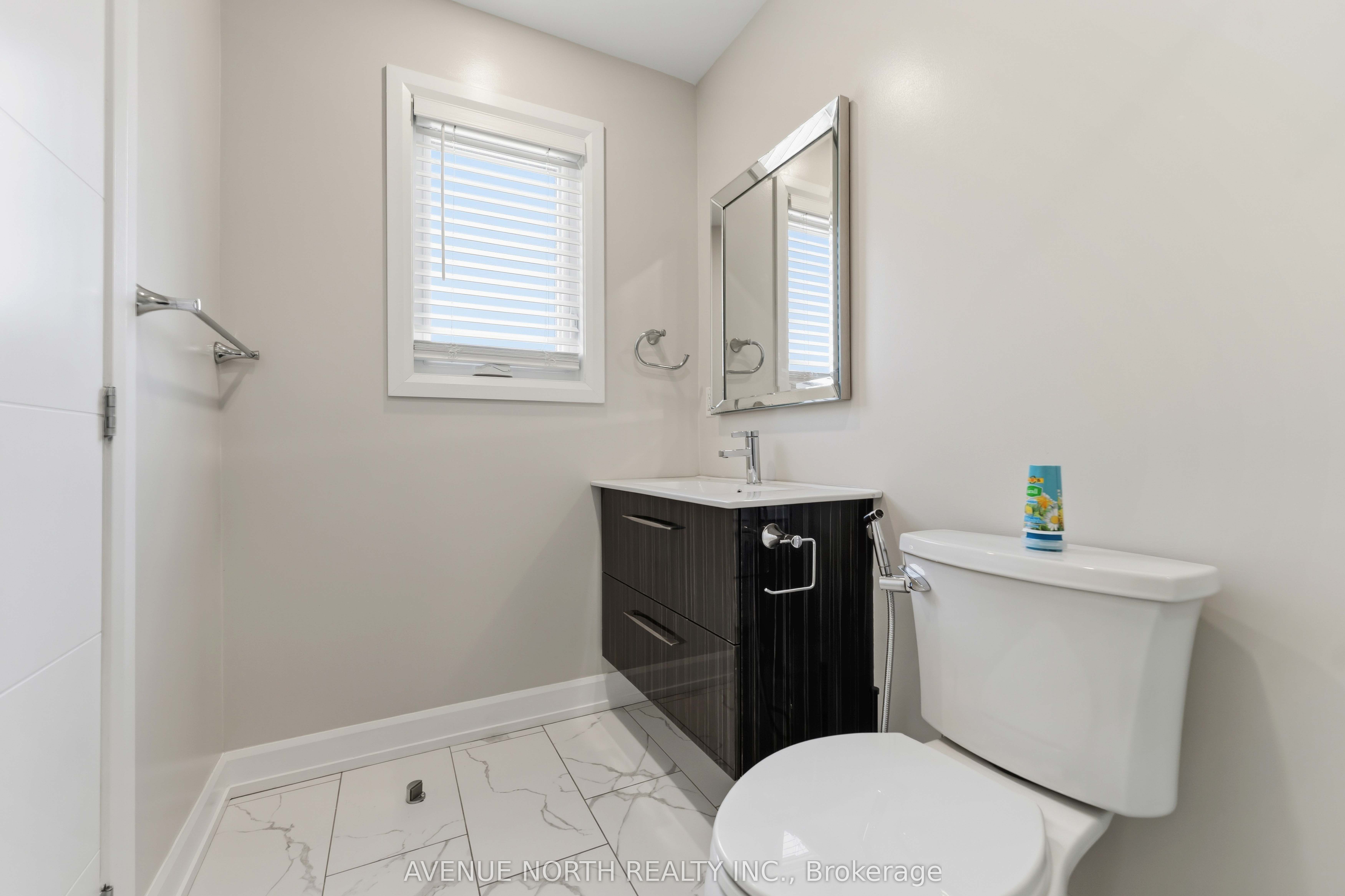 A-2676 Ayers Avenue Property Photo 14